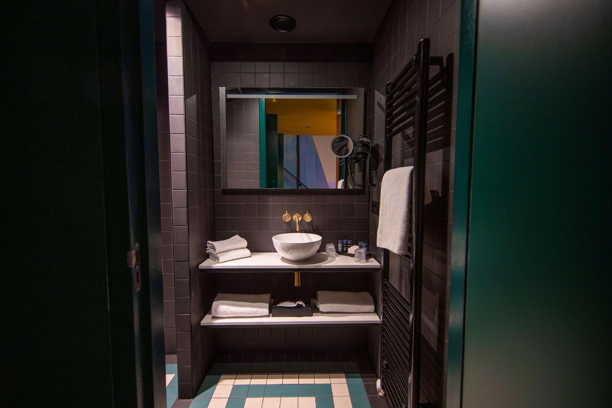 At Hotel Haarhuis. Are You Looking For A Room With The Ideal Living And Sleeping Experience? Book On