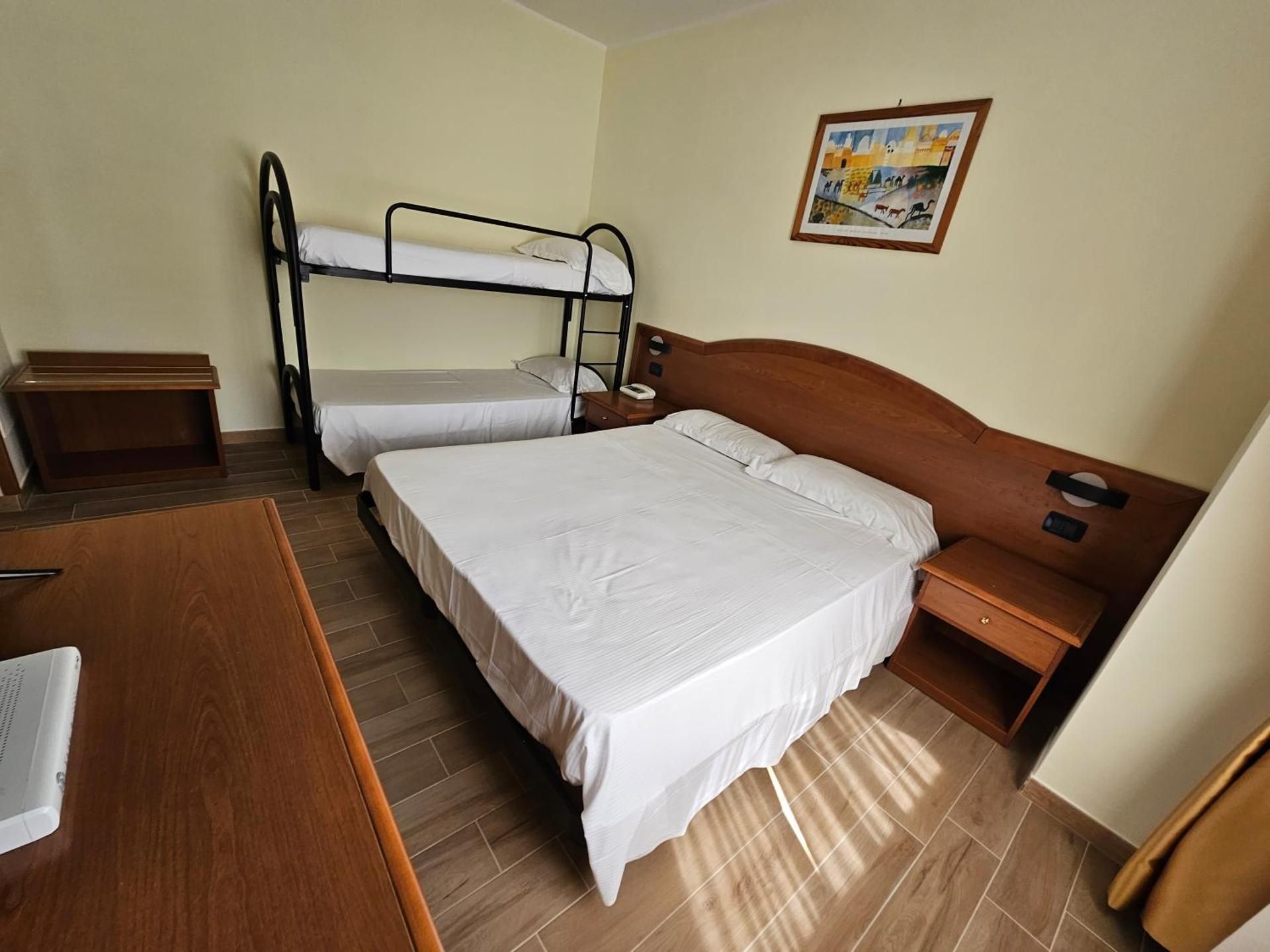 Classic Quadruple Room
