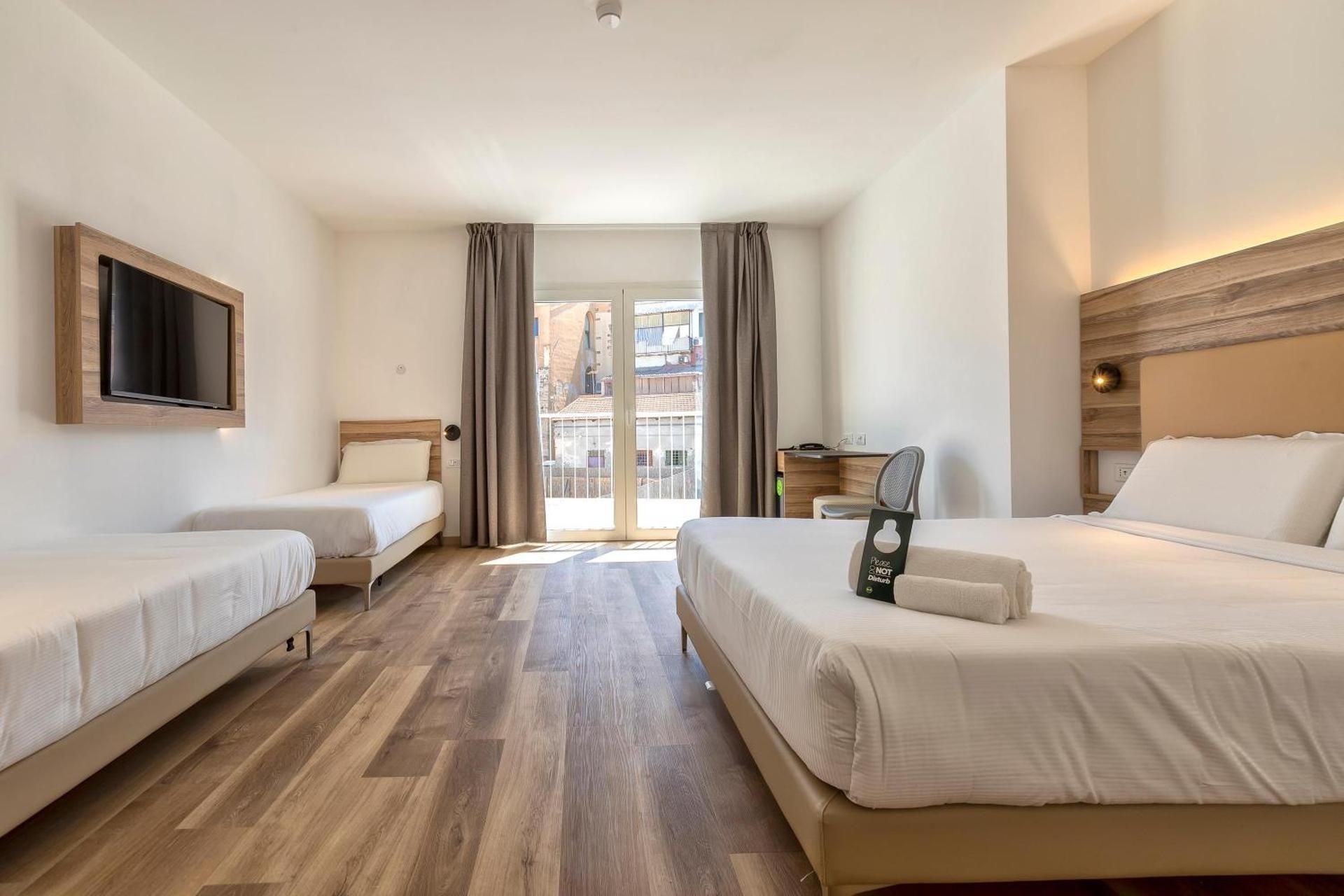 Classic Quadruple Room