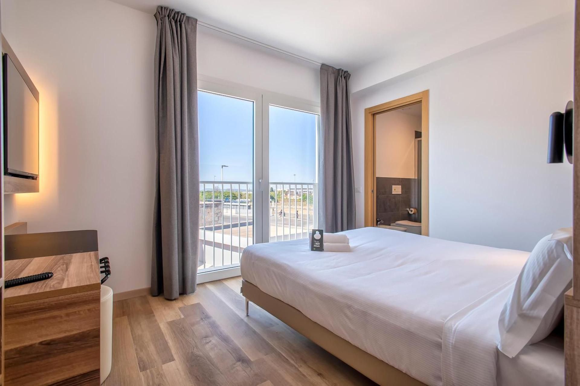 Double Twin Room