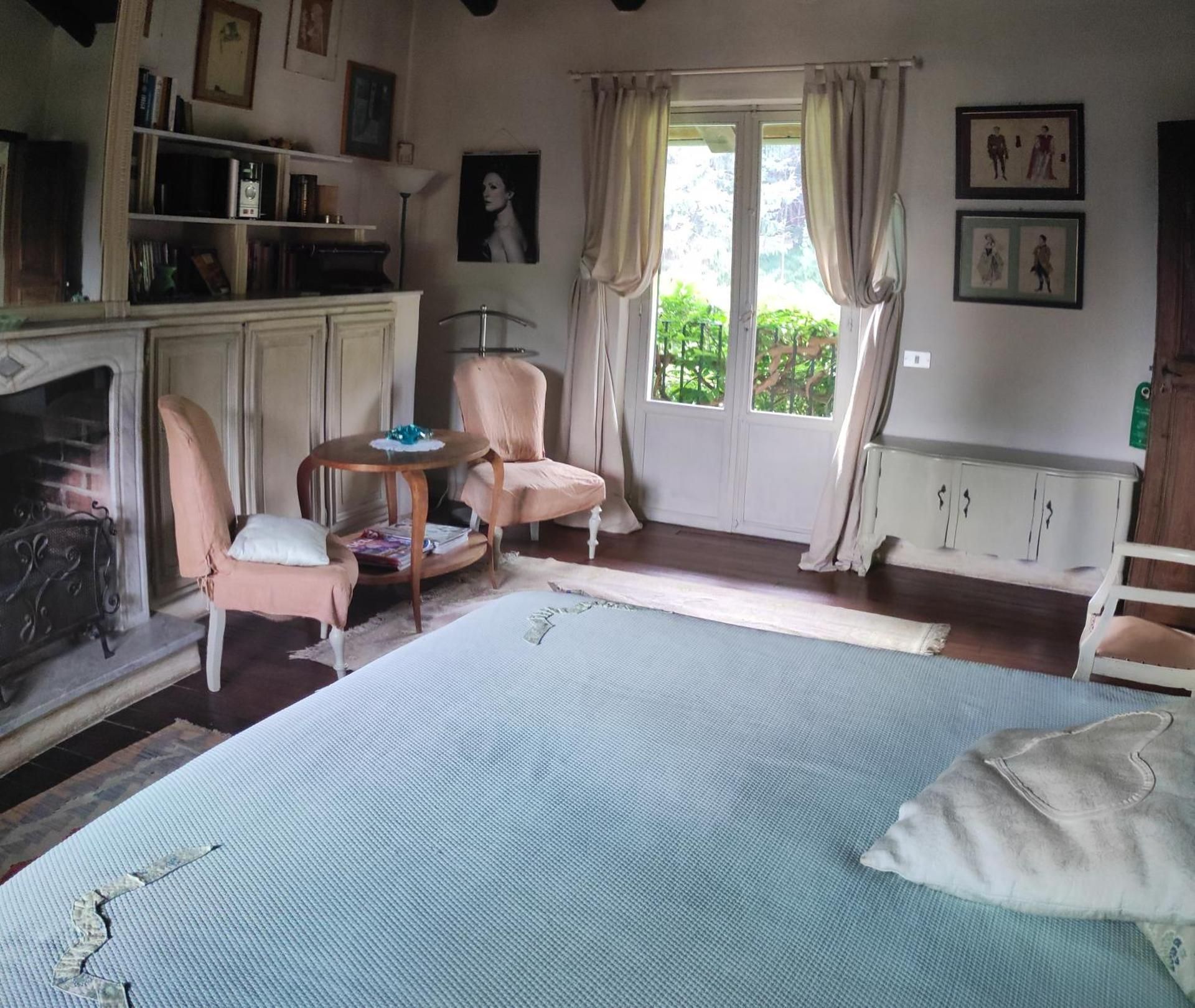 Suite with Private Bathroom