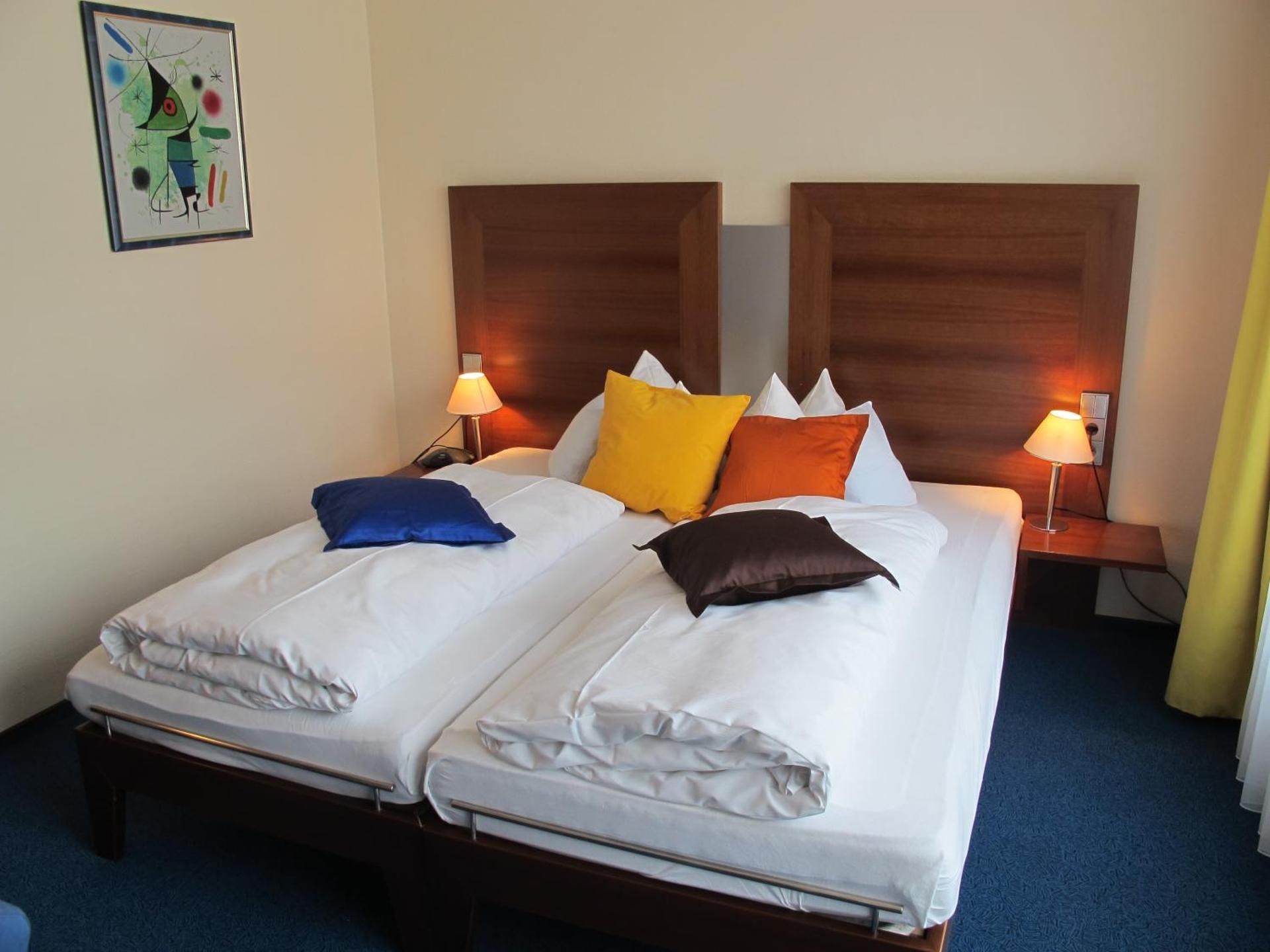 Economy Double  Room