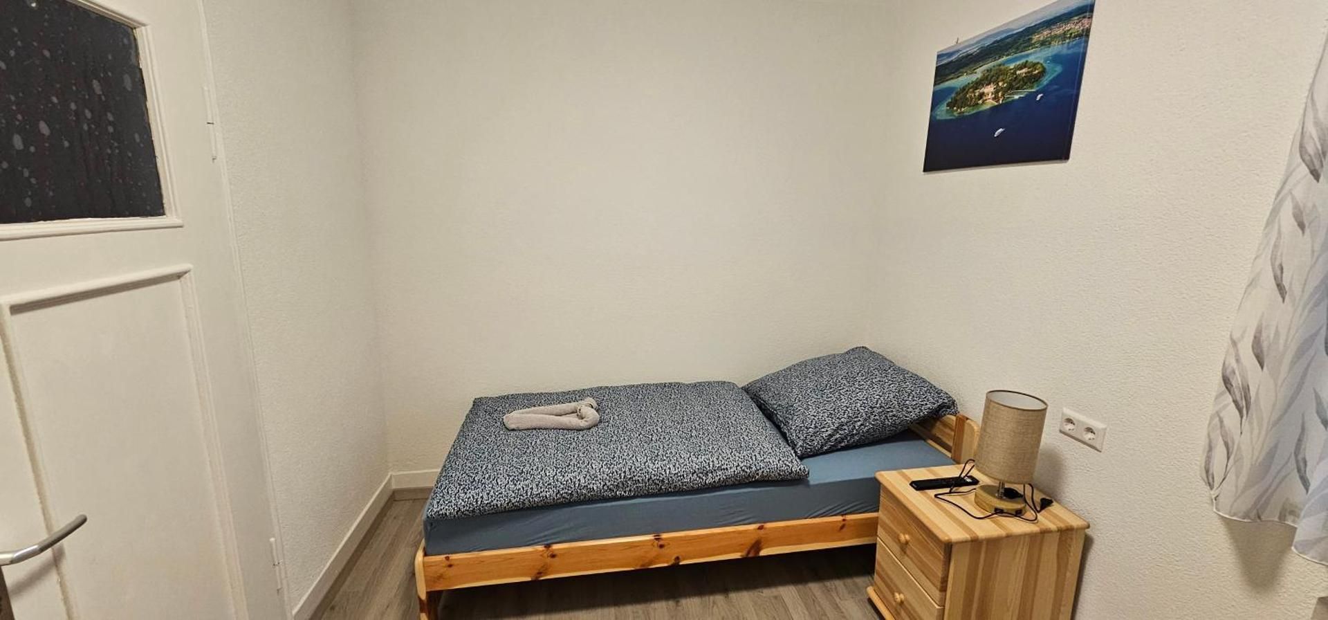 Single Room with Shared Shower and Toilet