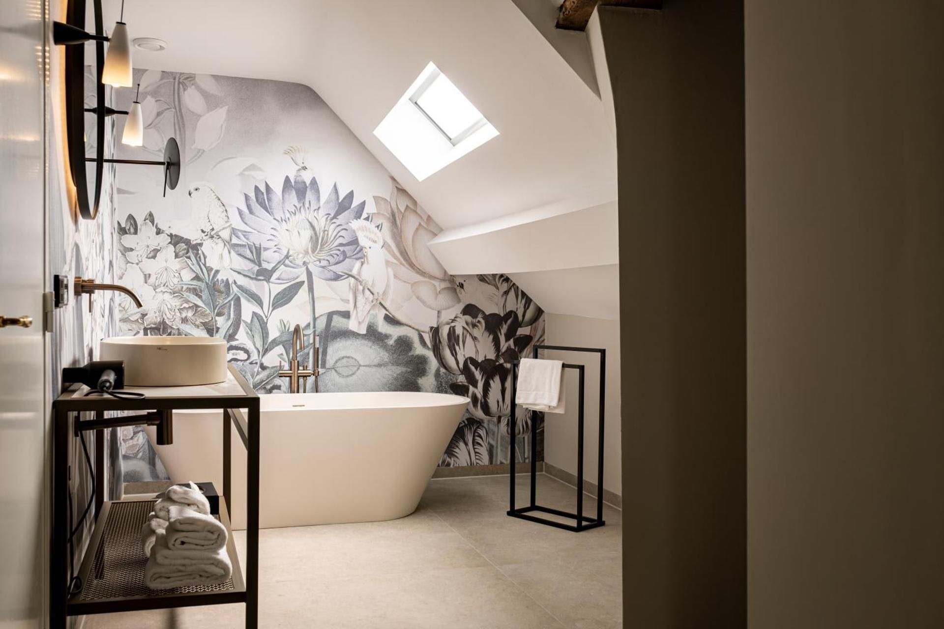 Van der Valk Hotel Kasteel Terworm Torensuite Bleu 3