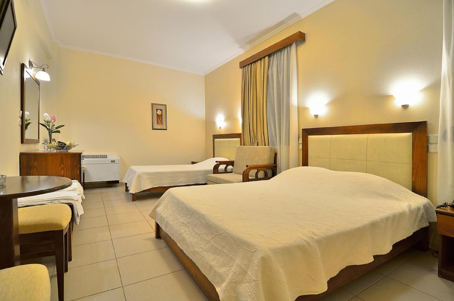 Triple Room with Balcony