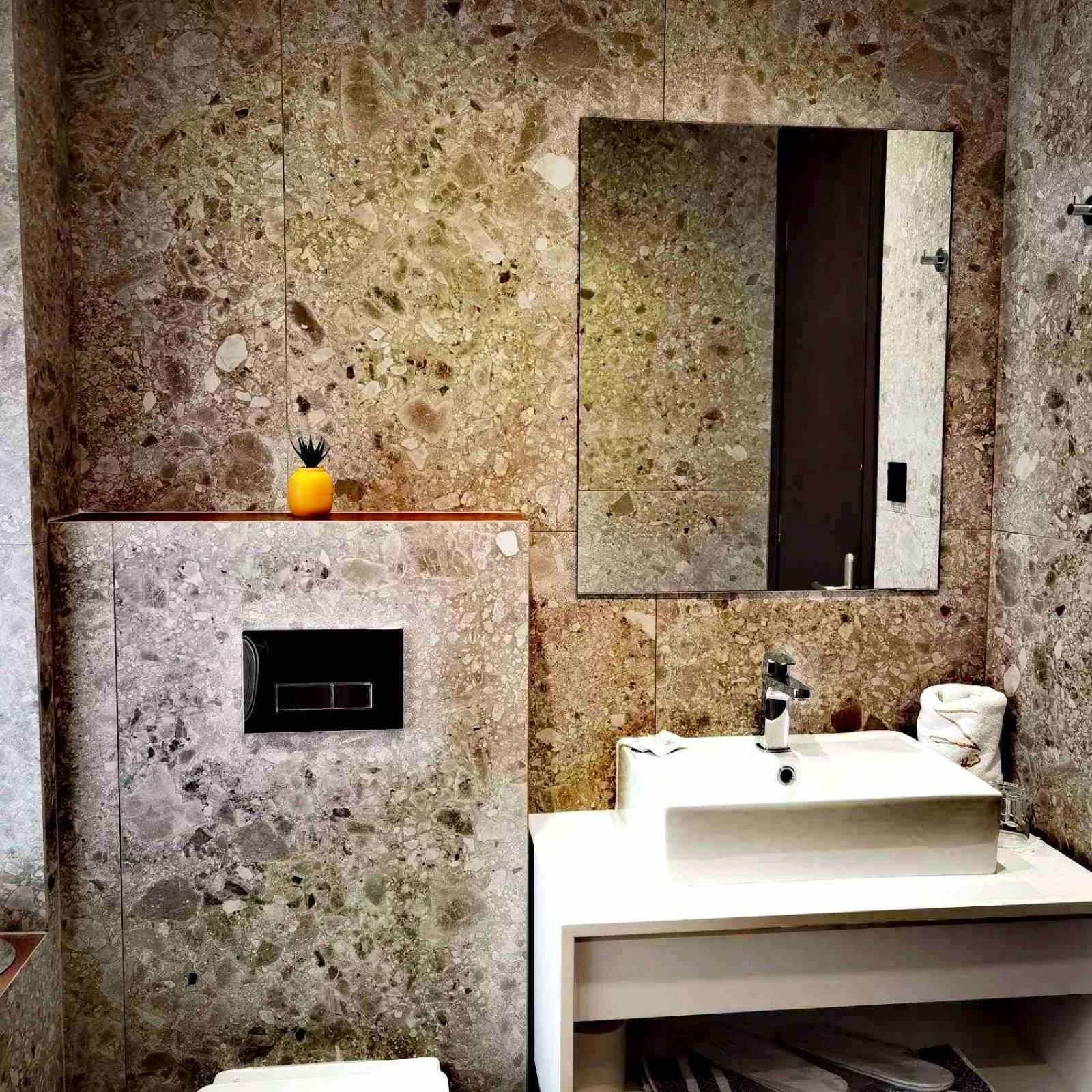 King Room with Lake View