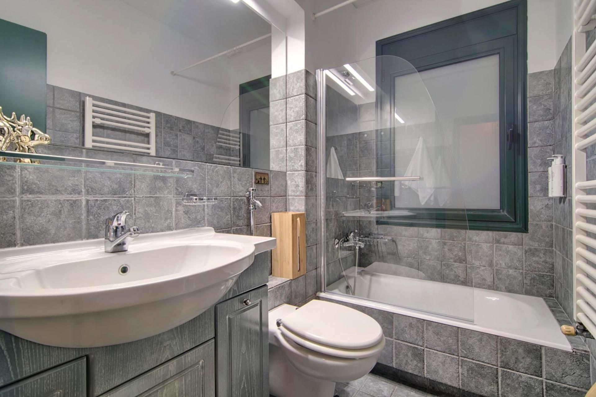 Deluxe Apartment-President Vargas