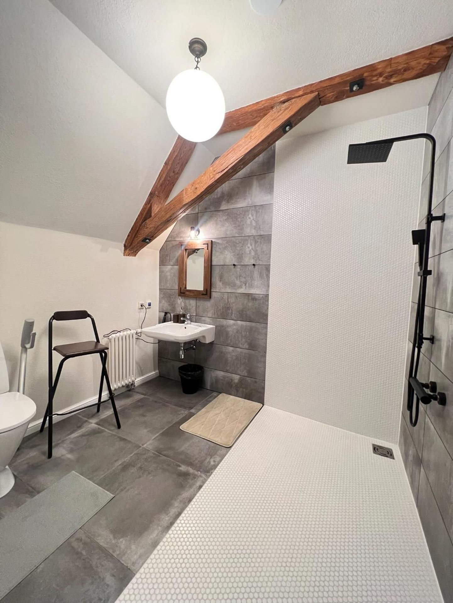 Large Double Room