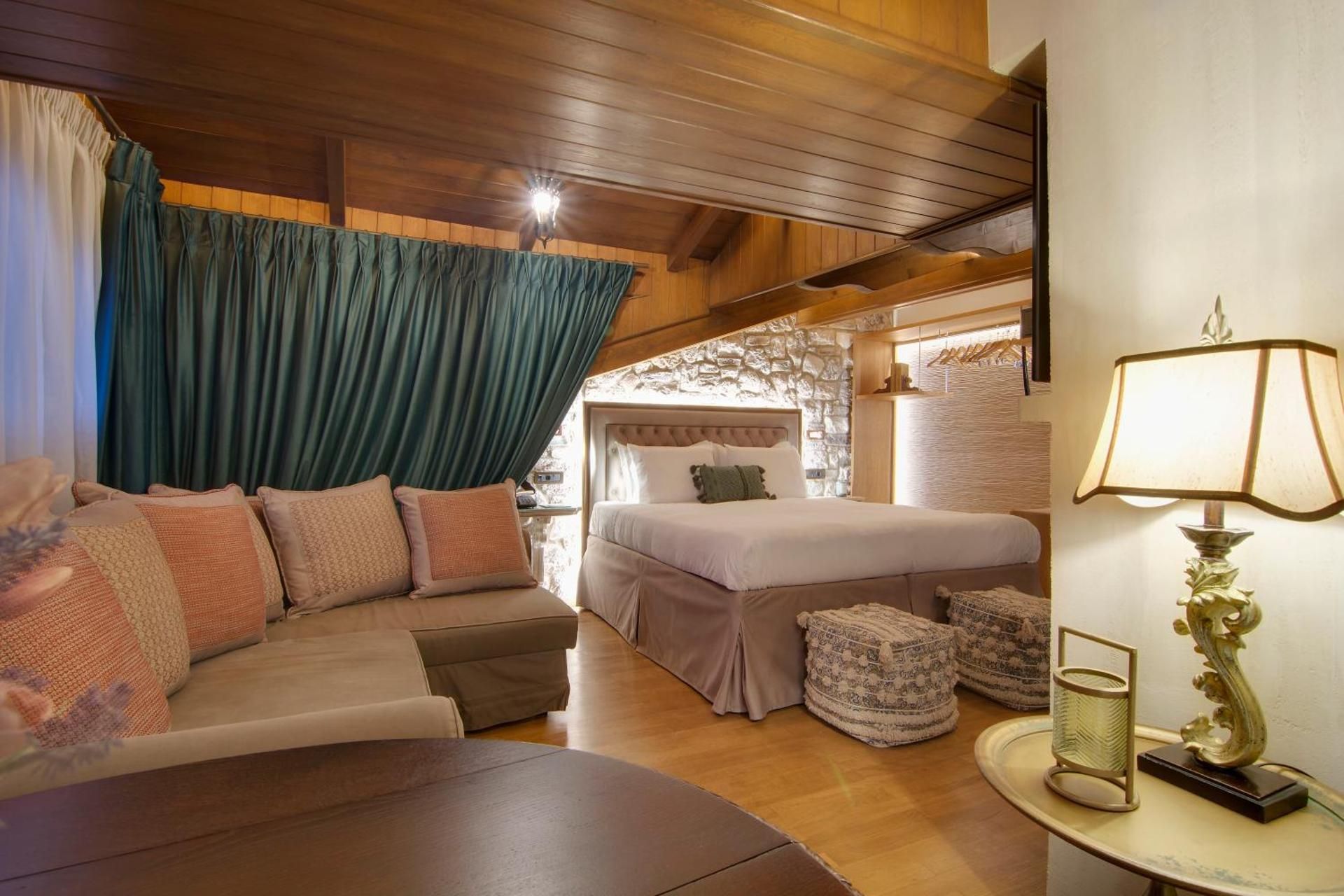 King Room with Lake View