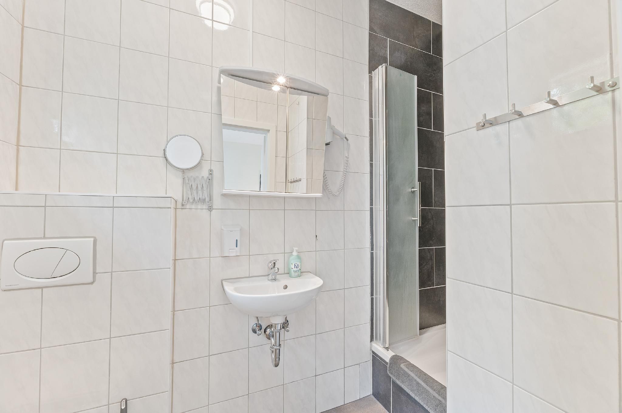 Vierbettzimmer-Budget-Eigenes Badezimmer