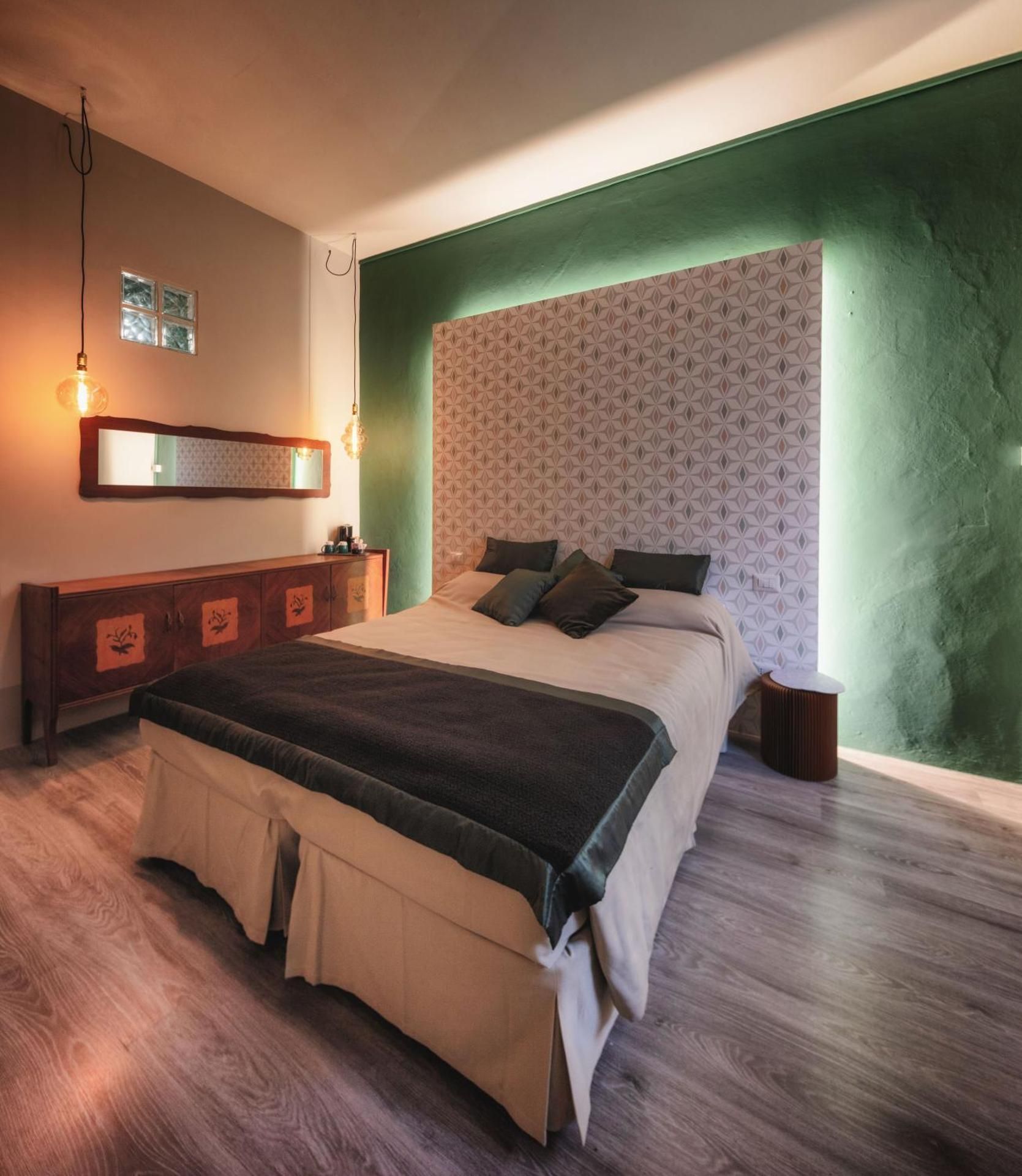 King Room