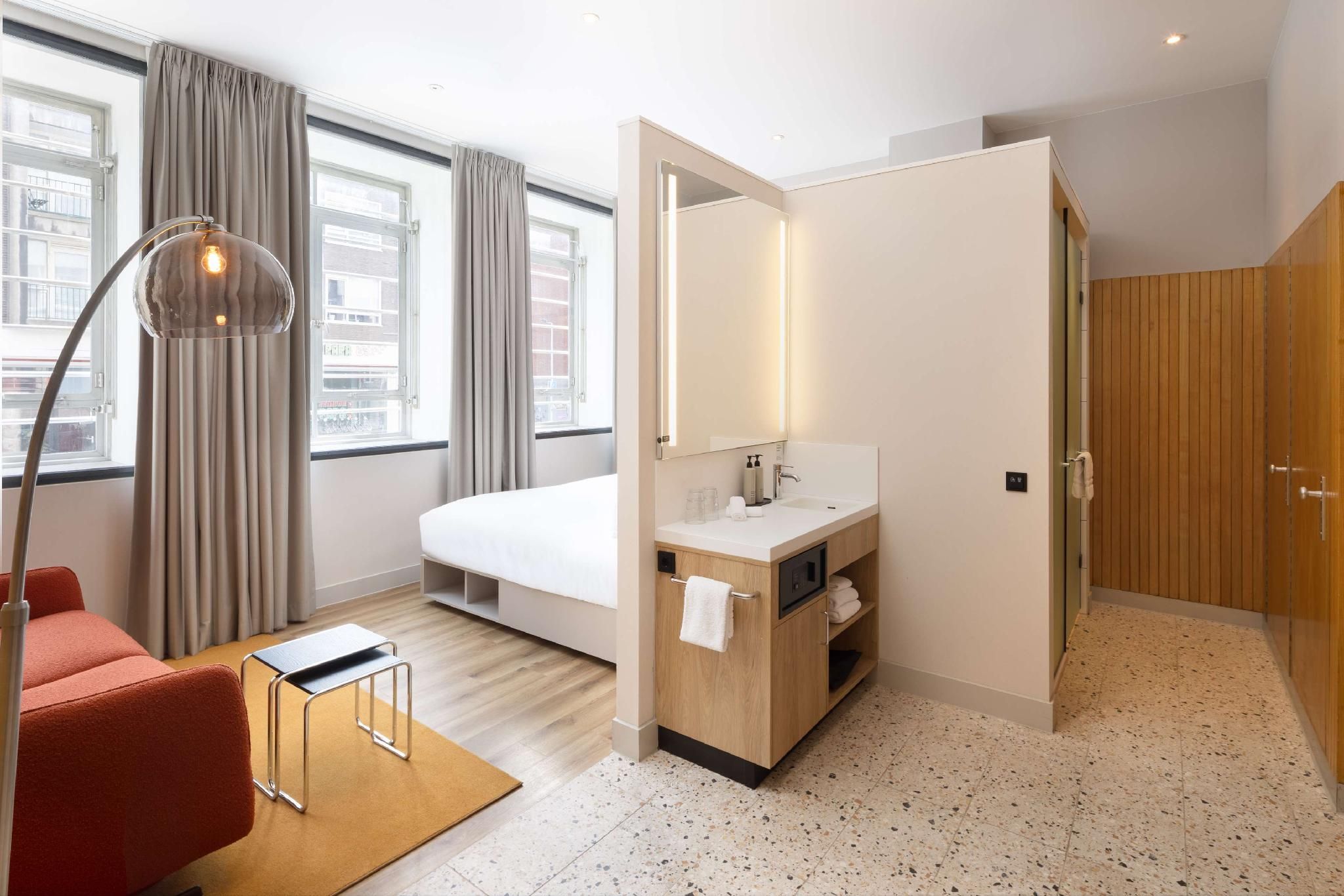 King Room with Sofa Bed