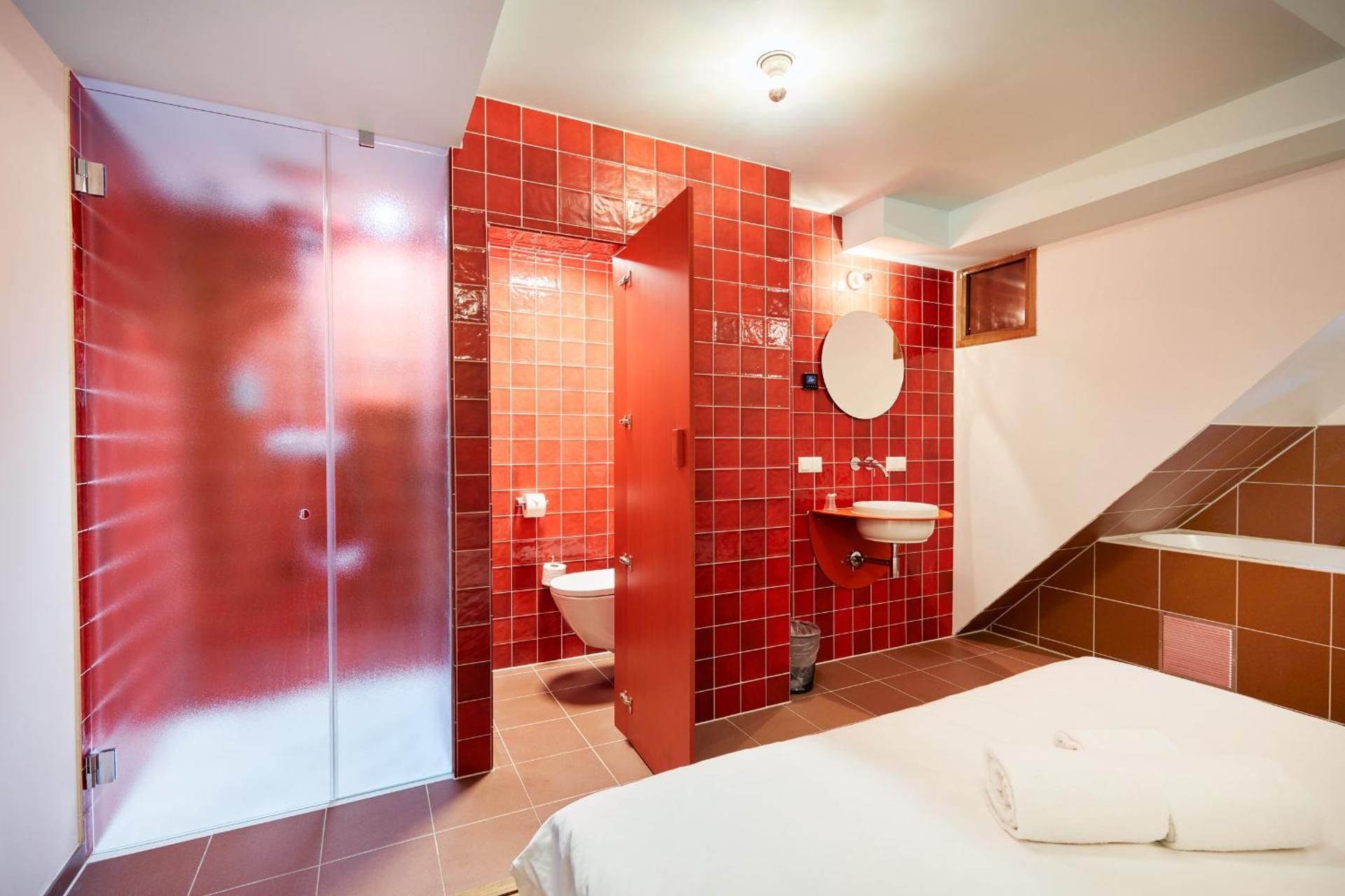 Eclectic Madness Landscape With Bath