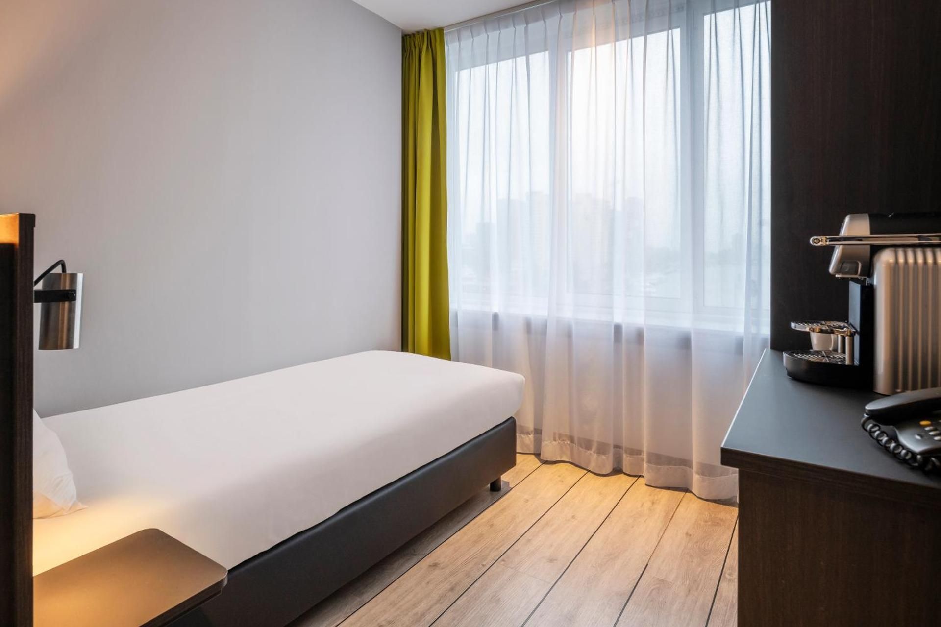 Budget Single Room
