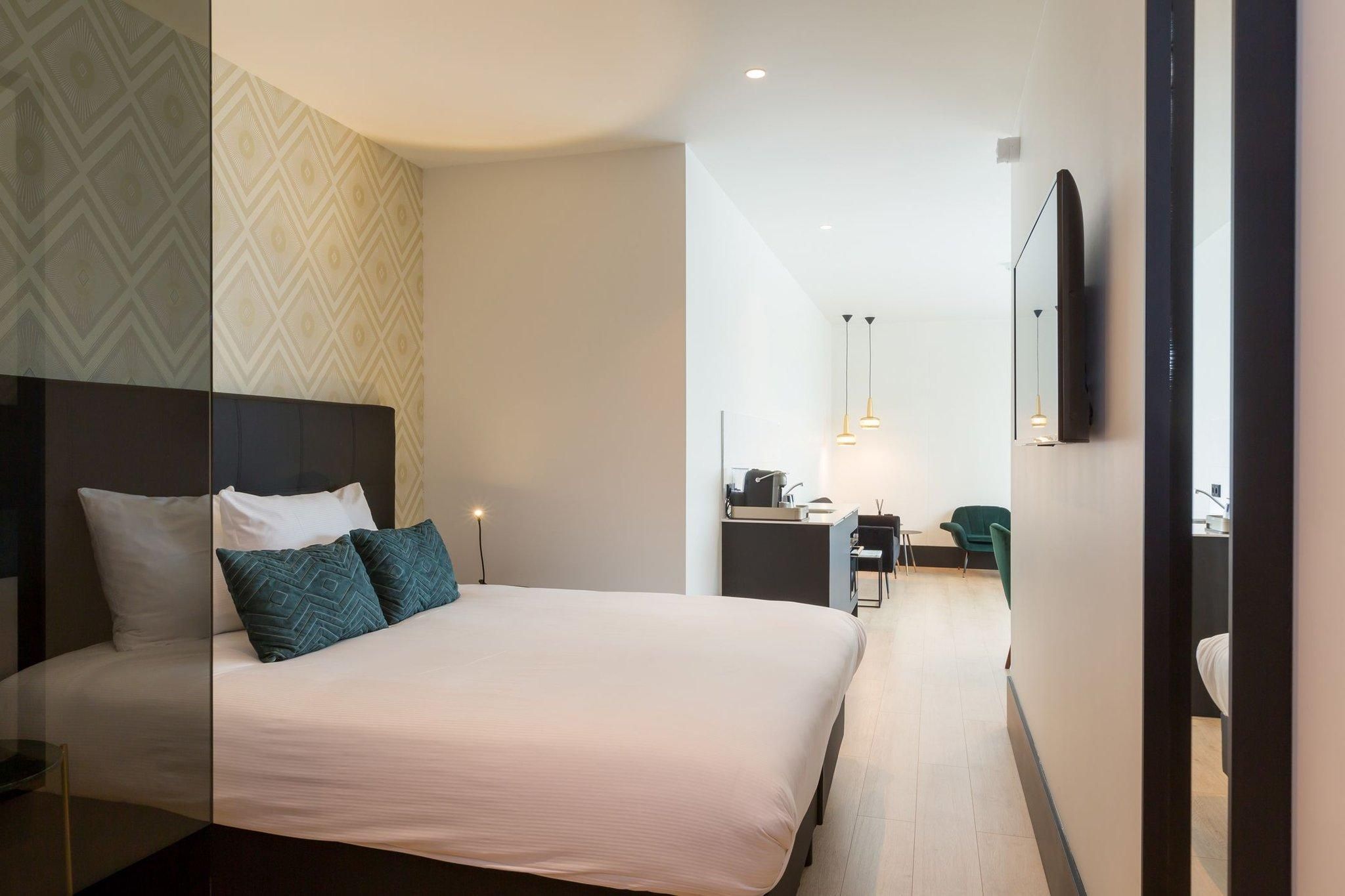 Junior Suite City View