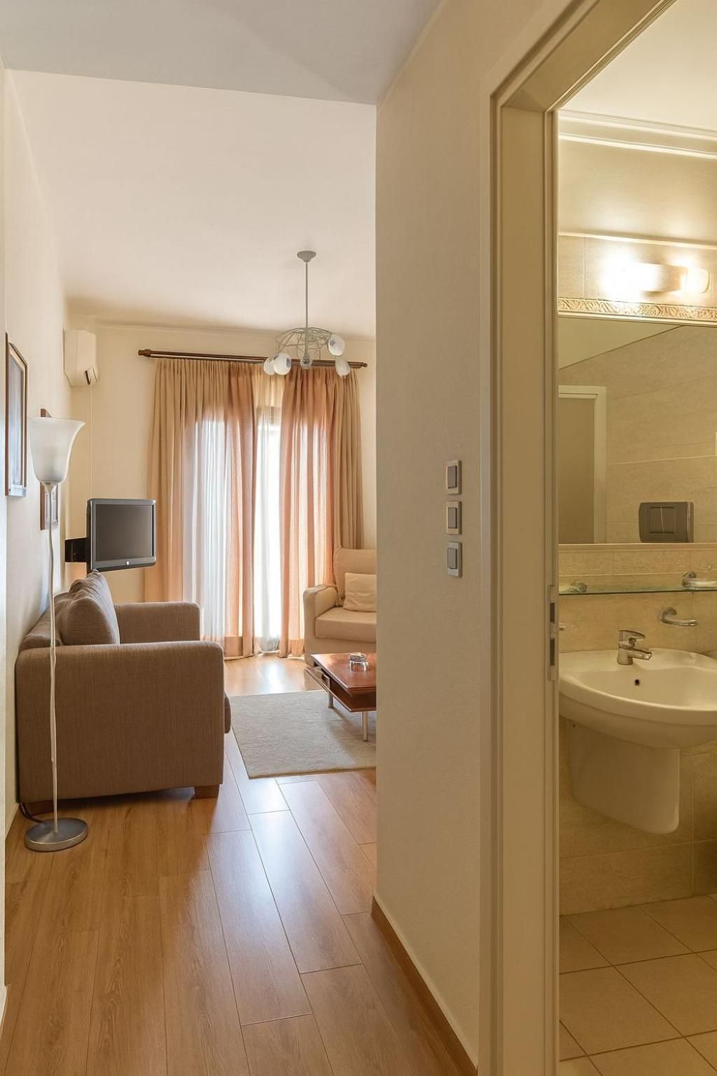 Junior Suite Double Or Twin Mountain View