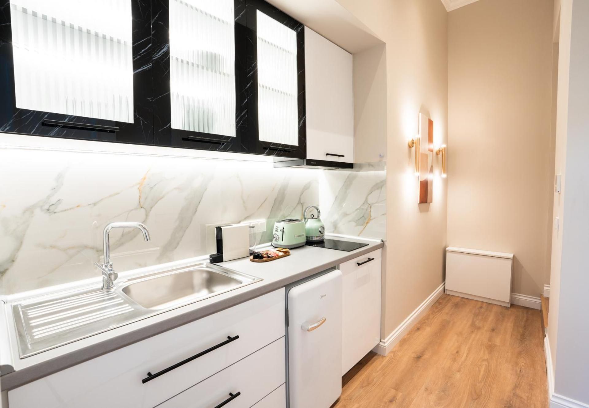 Superior Apartment