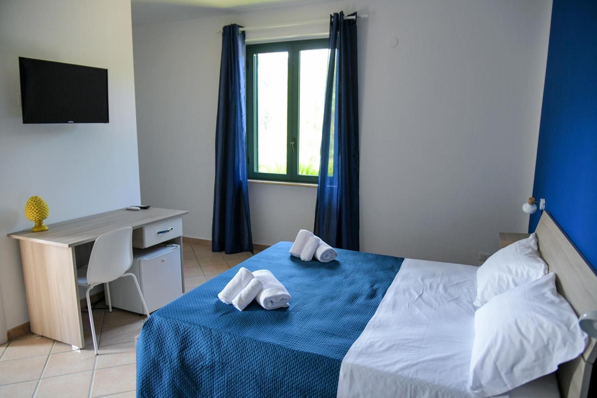 Large Double Room