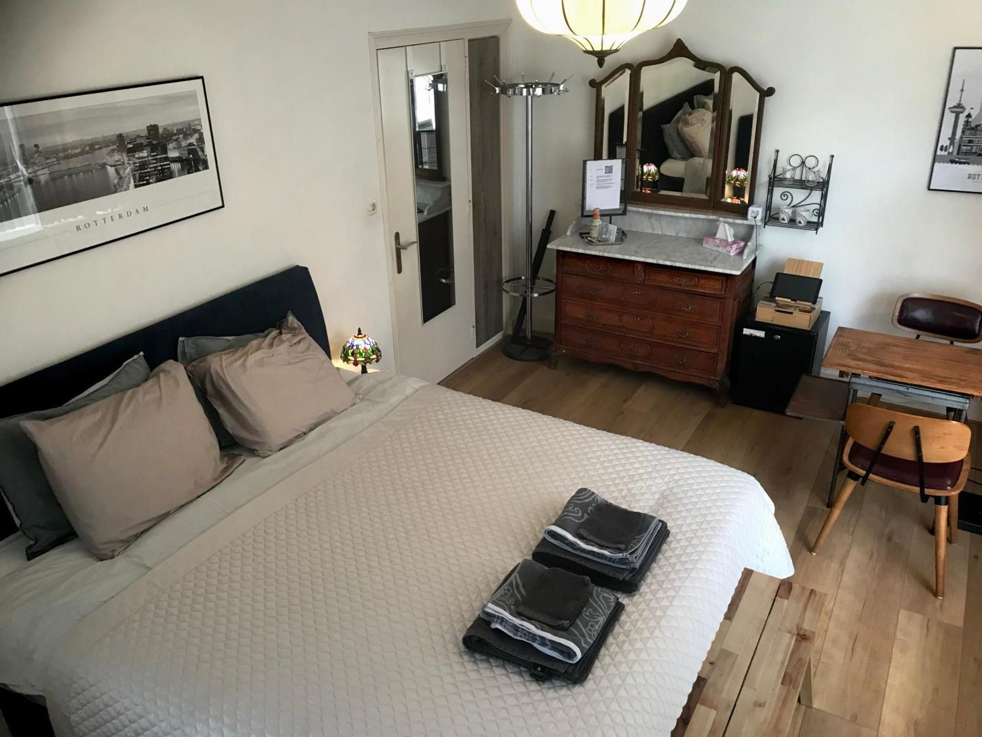 Double Room with Private External Bathroom