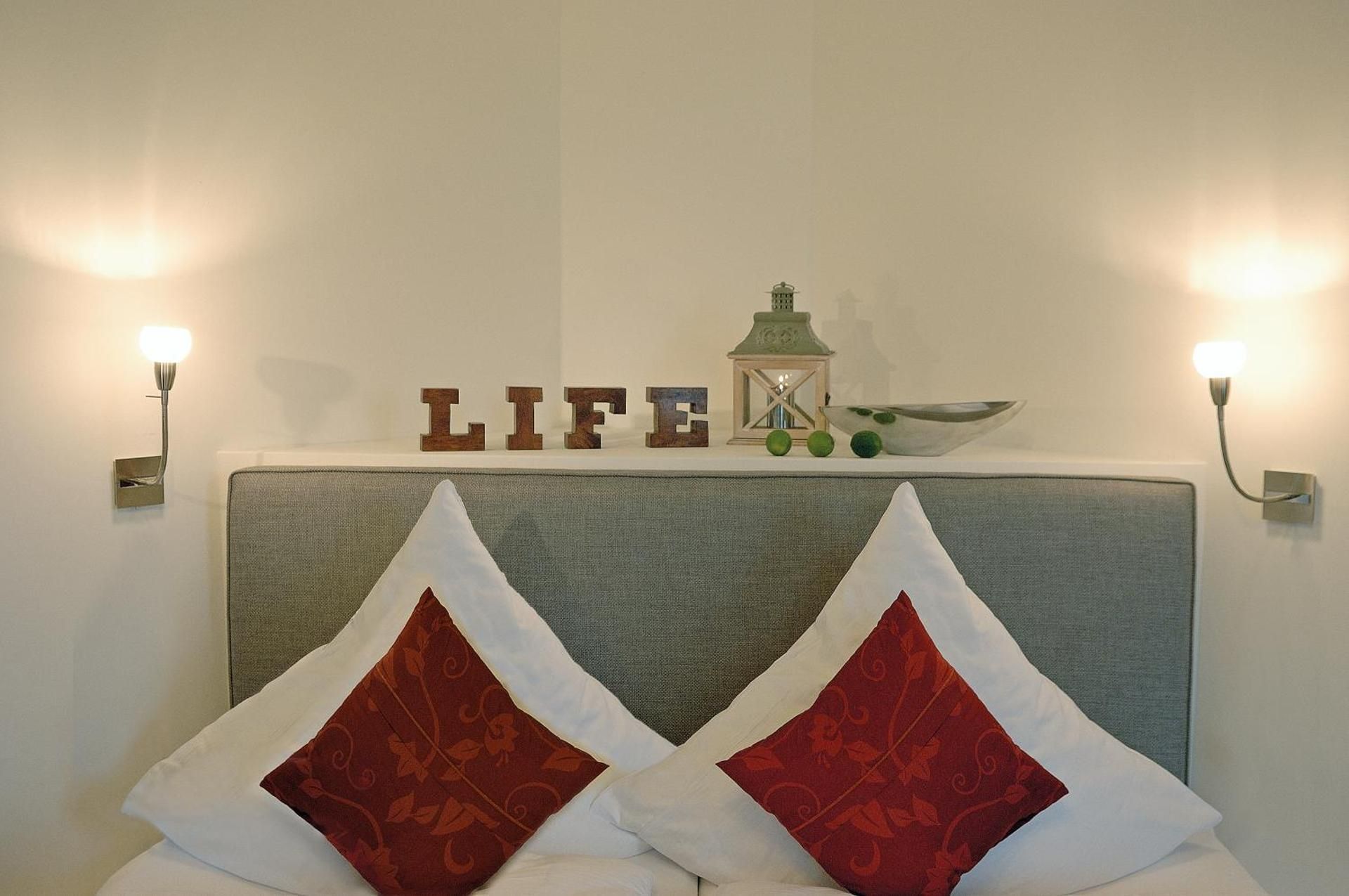 One-Bedroom Queen Suite with Sofa Bed