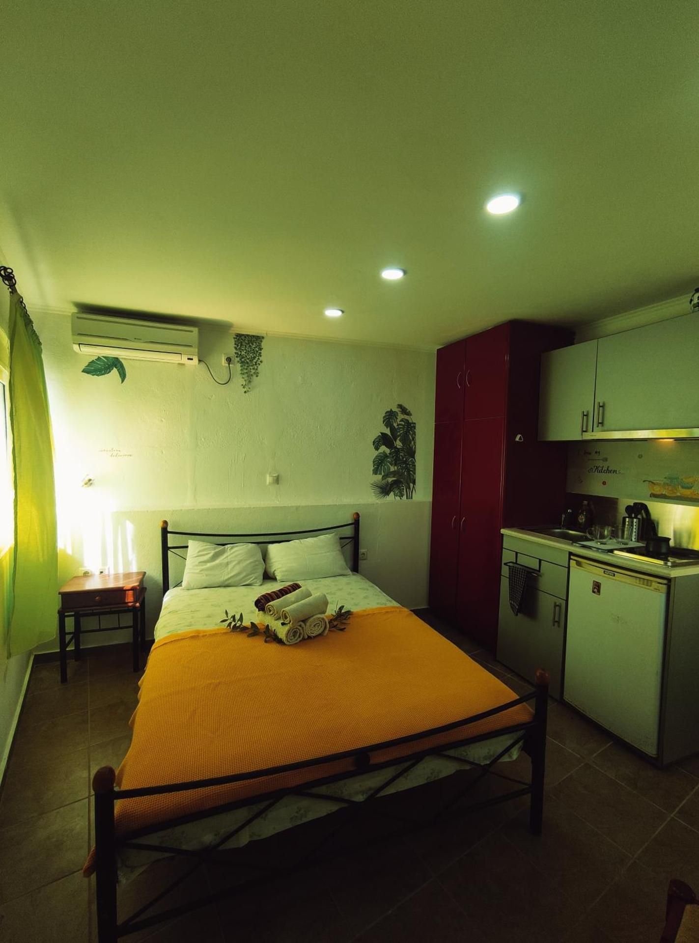 Deluxe Double Room with Balcony and Sea View