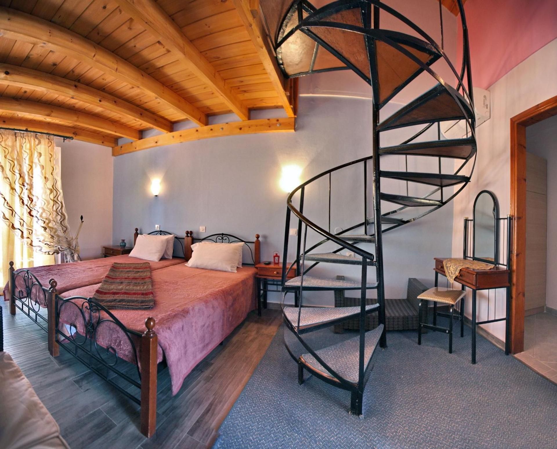 Triple Room with Sea View - Split Level