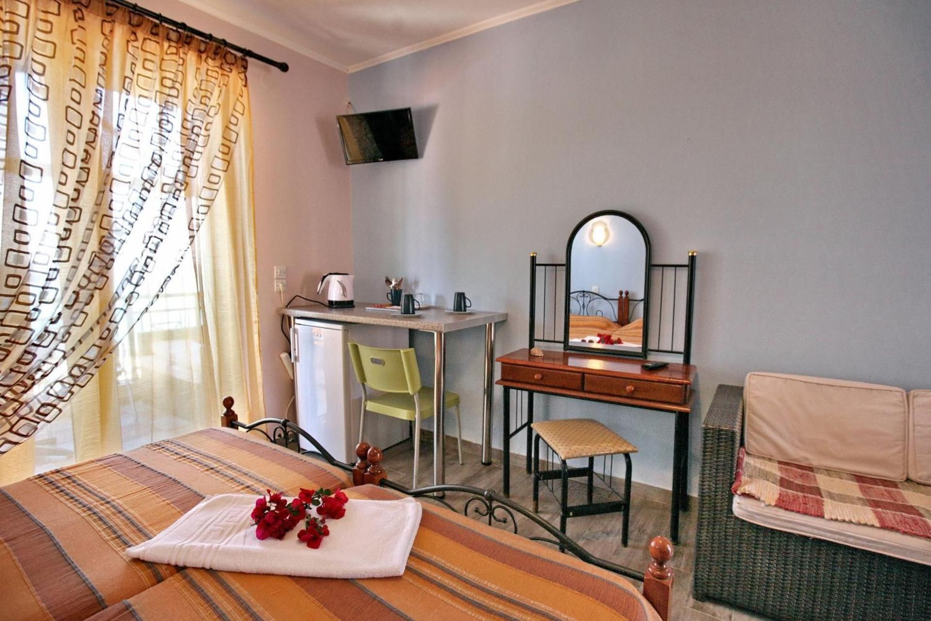 Triple Room - Ground Floor