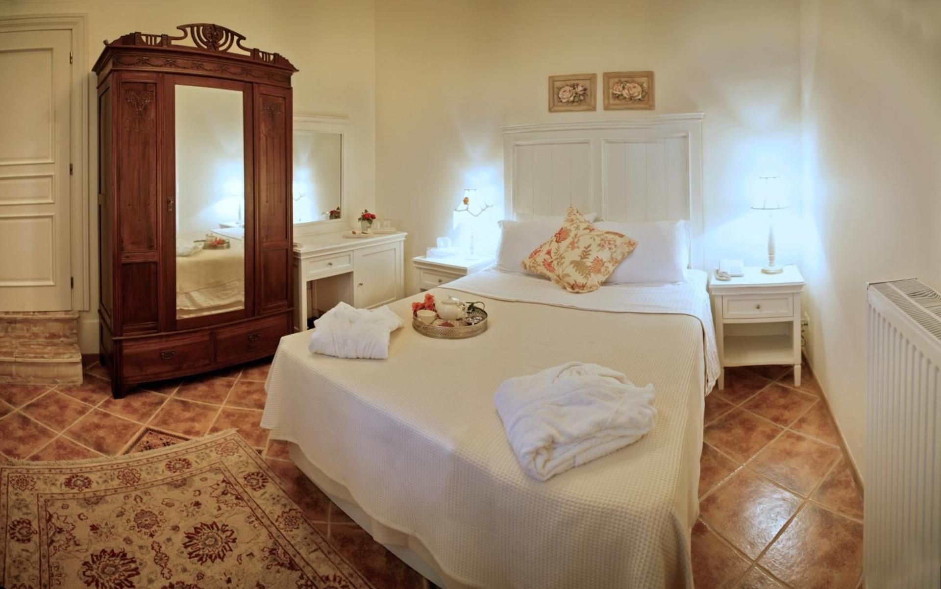 Large Double Room