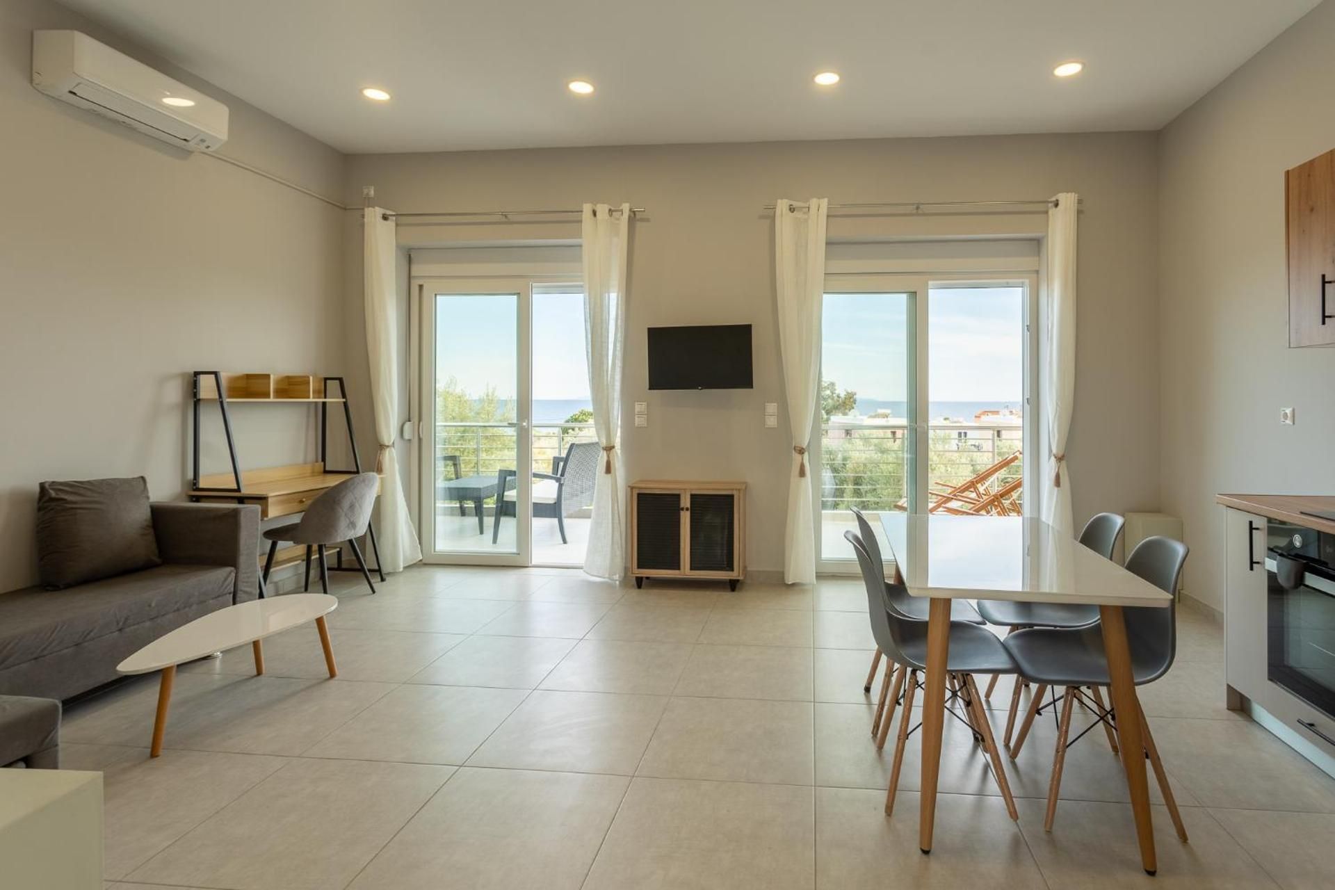 Comfort Quadruple Room