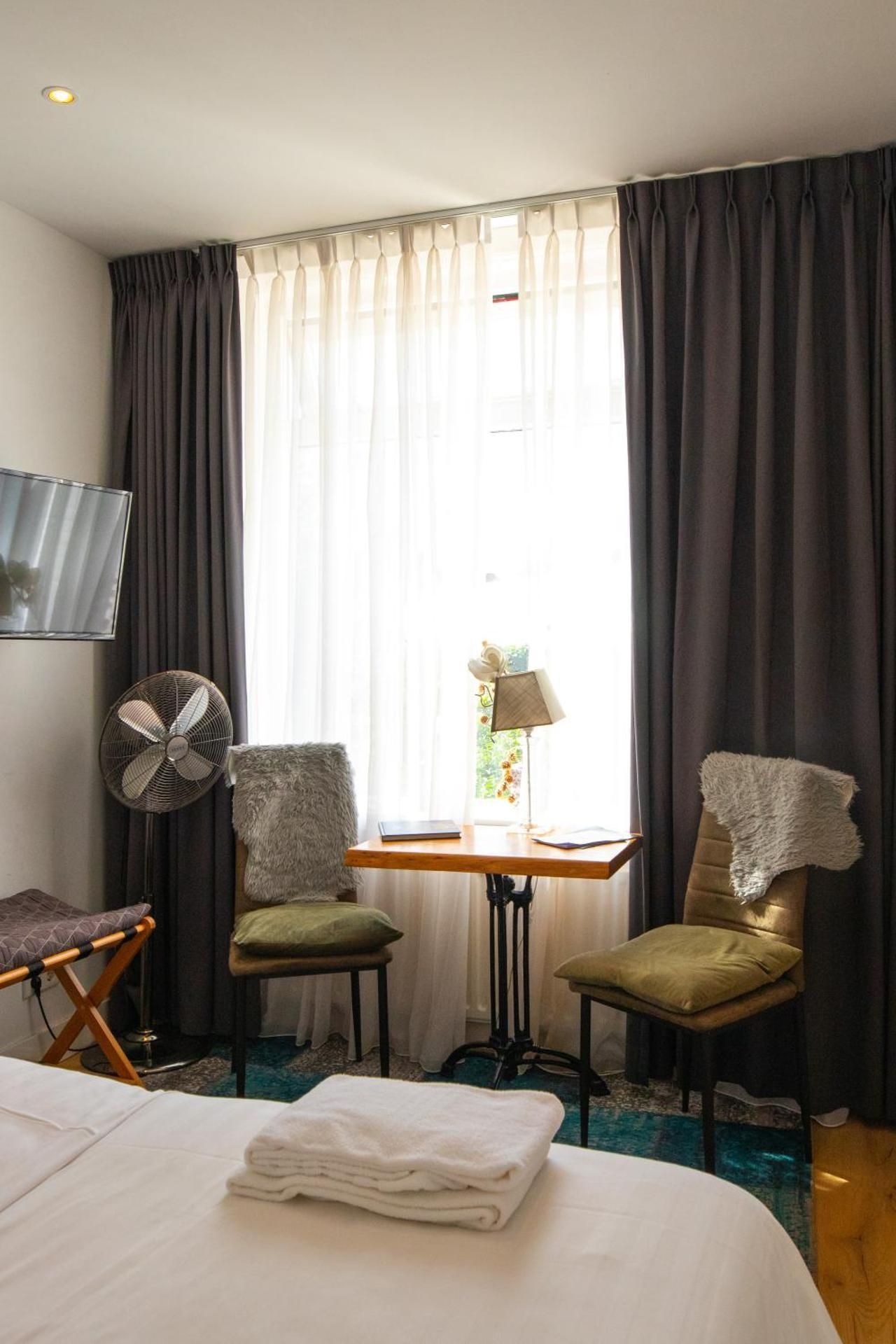 cafe 't Vonderke Deluxe Double or Twin Room 2