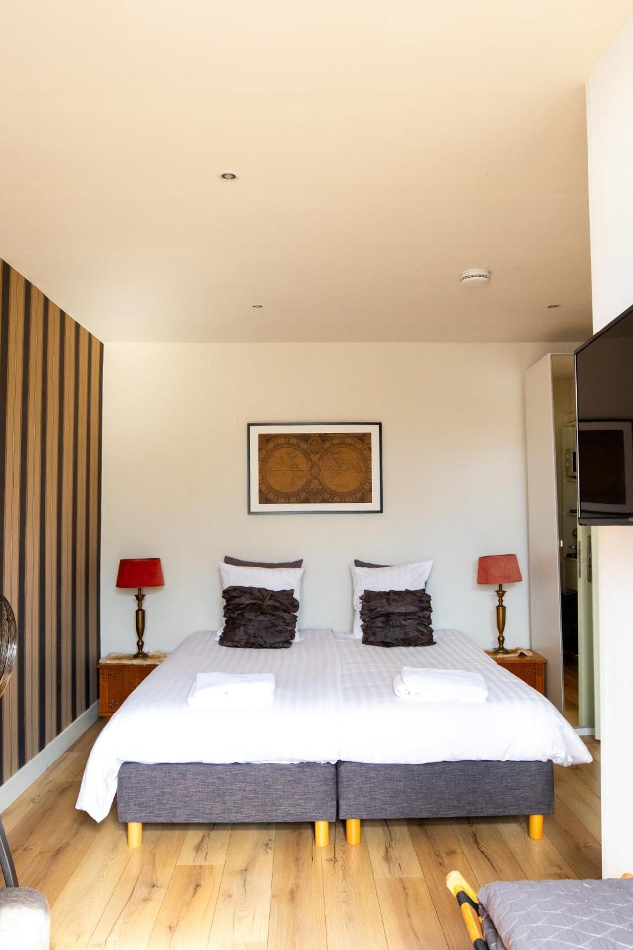 cafe 't Vonderke Deluxe Double or Twin Room with Balcony