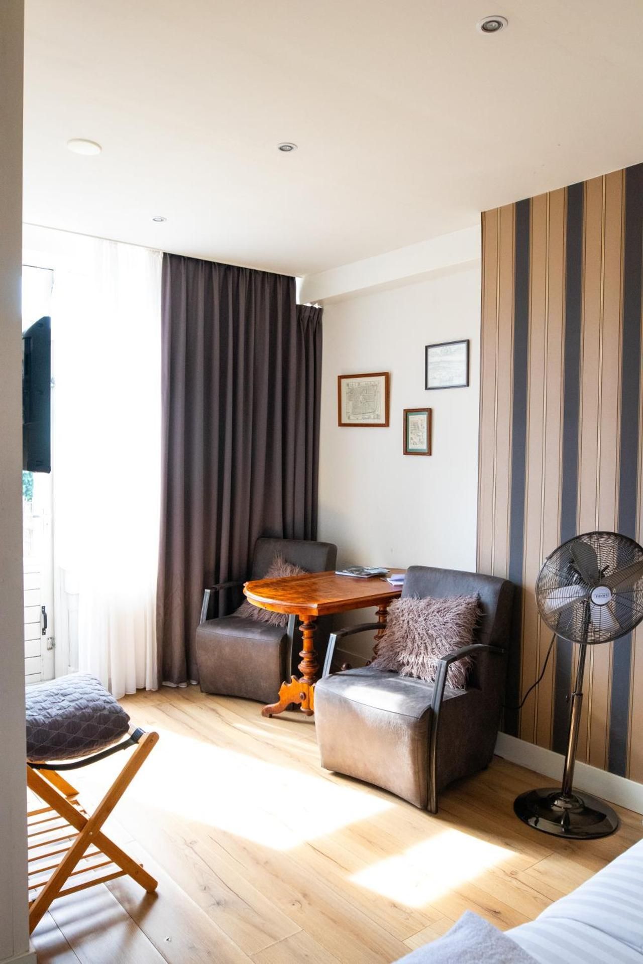 cafe 't Vonderke Deluxe Double or Twin Room with Balcony 2