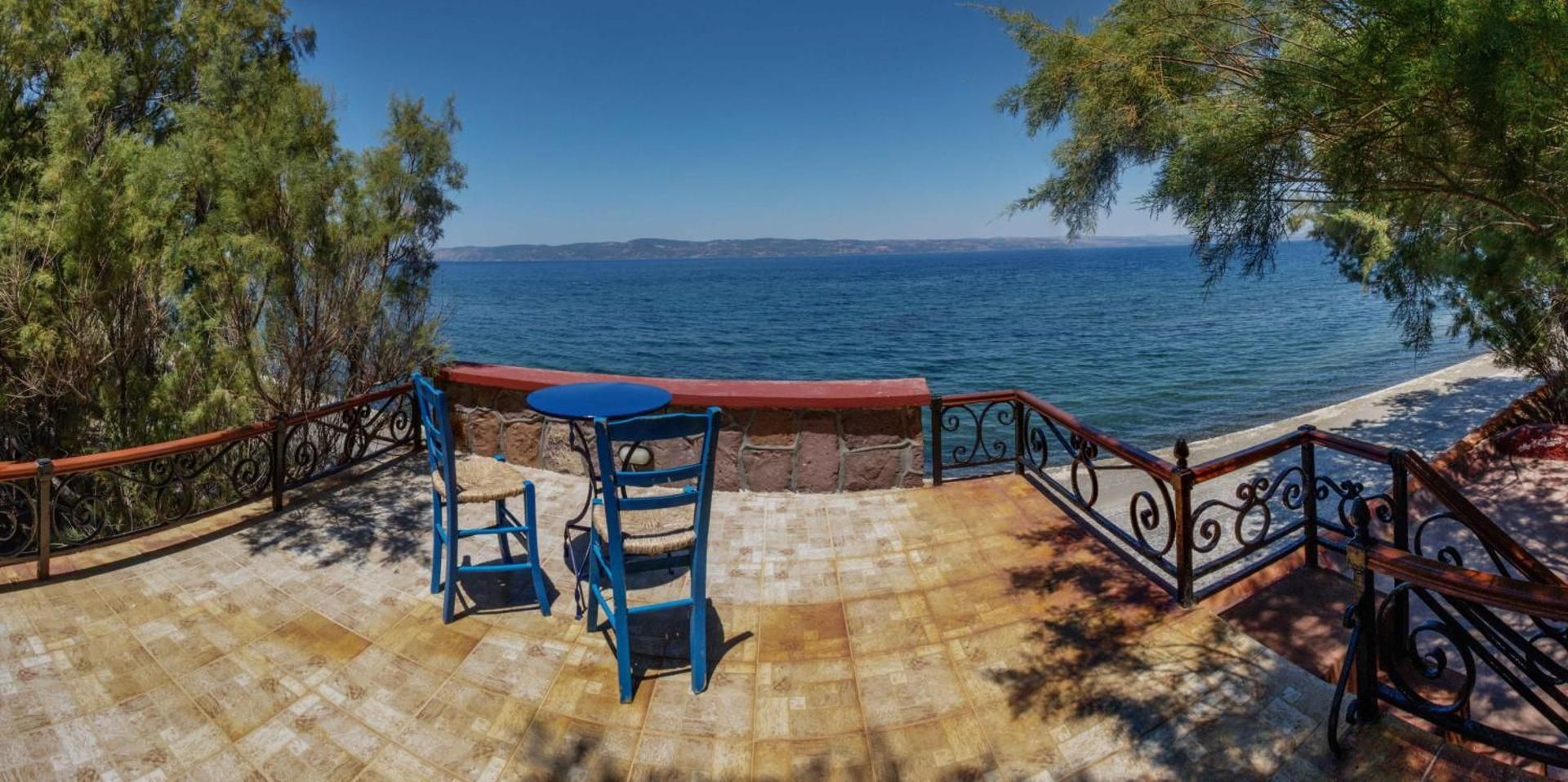 Three-Bedroom Villa (4-6 Adults) - Split level