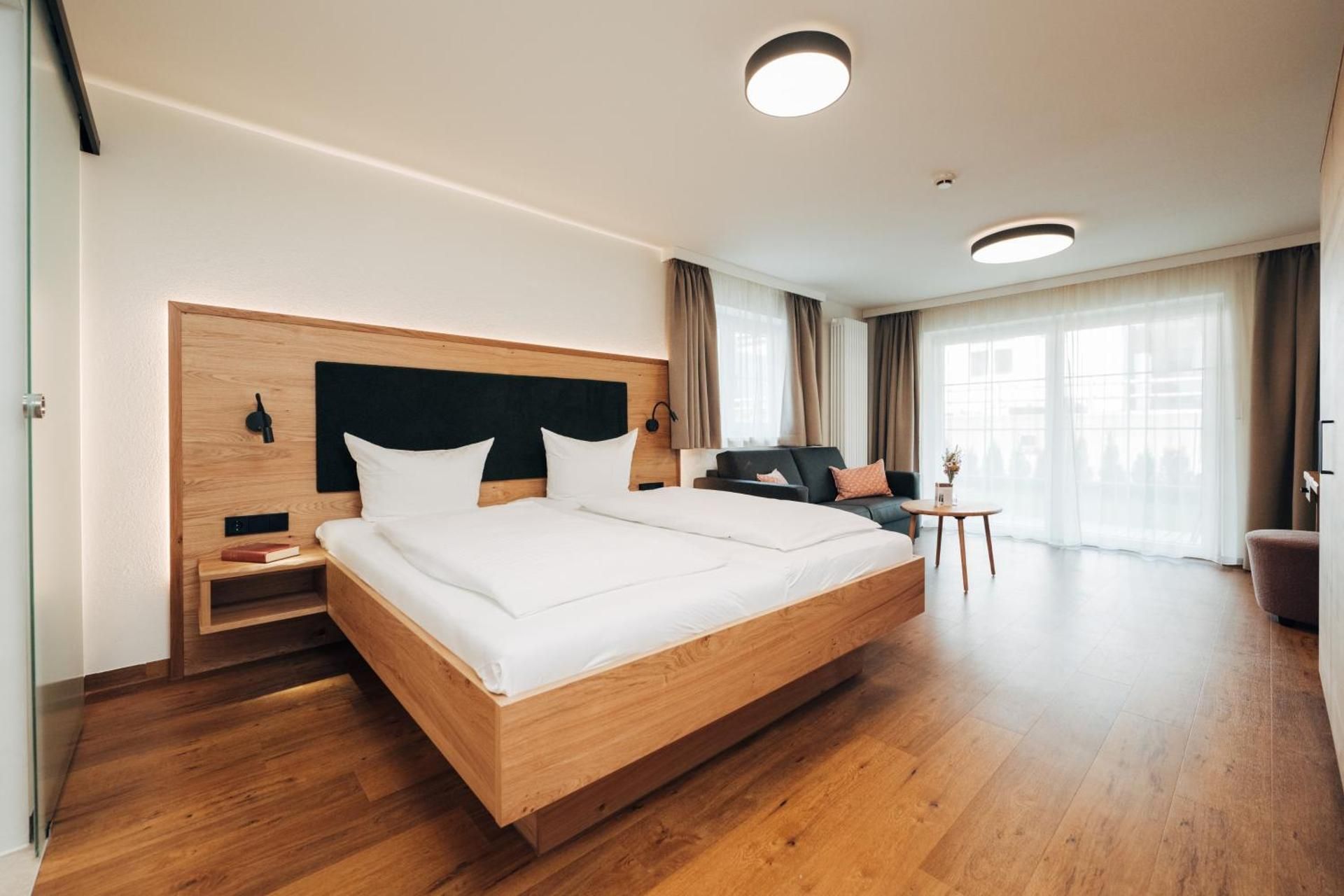 Superior Double Room with Balcony