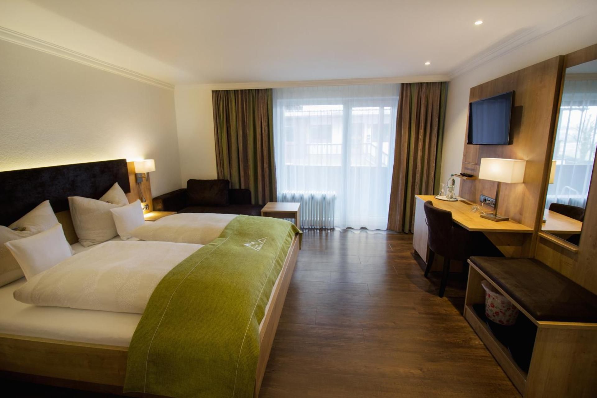 Double Room with Balcony or Terrace
