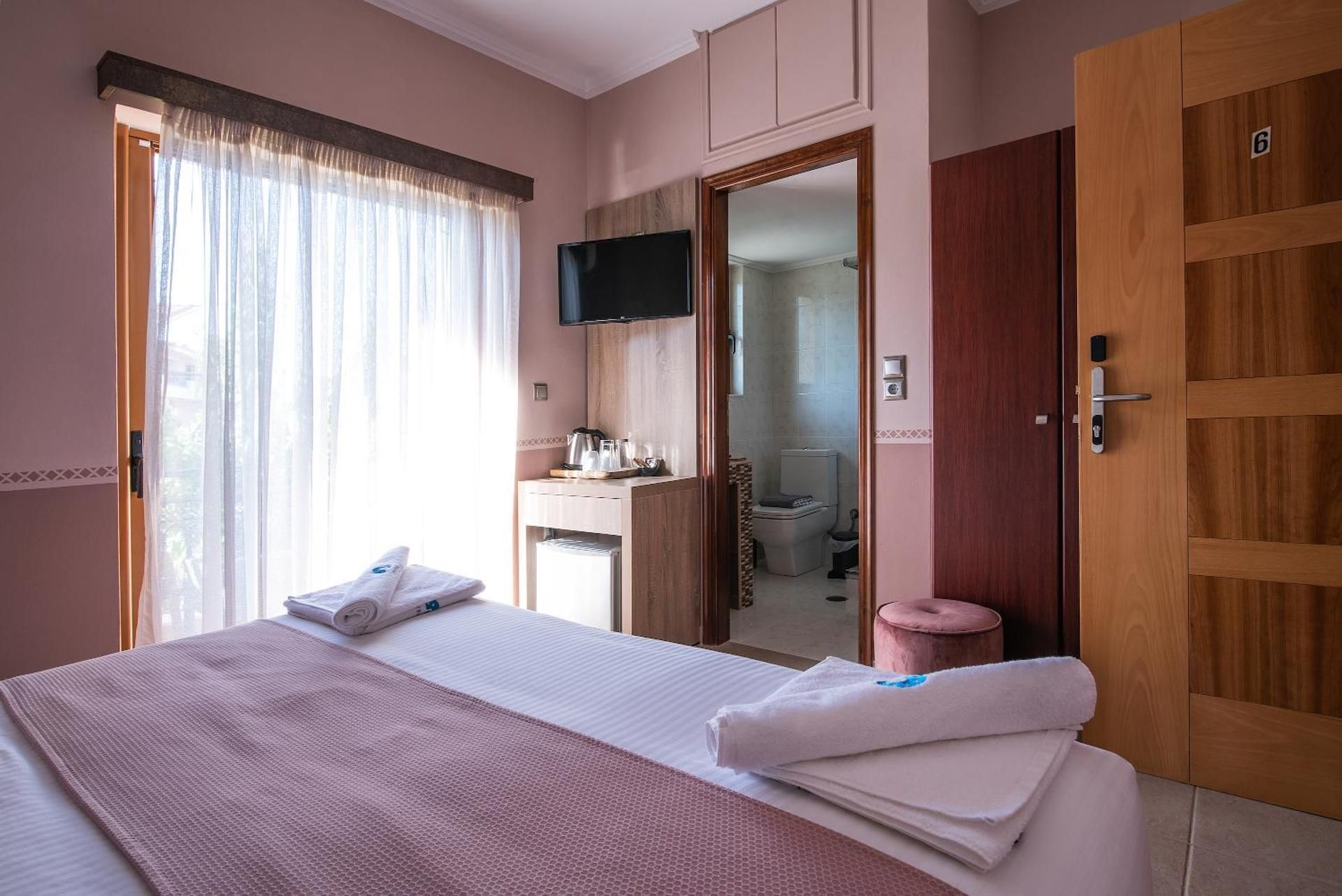 Economy Double or Twin Room