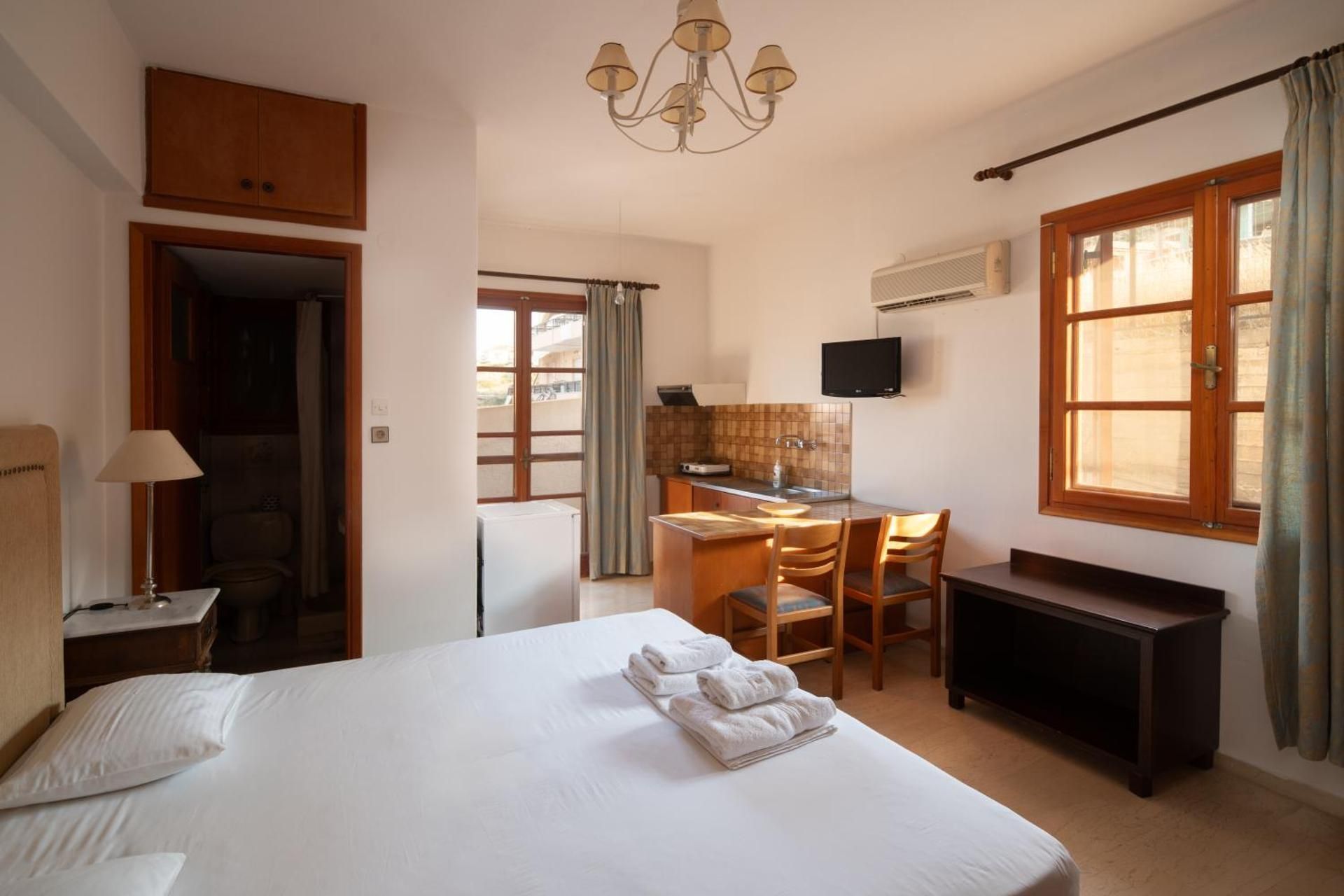 Economy Double Room