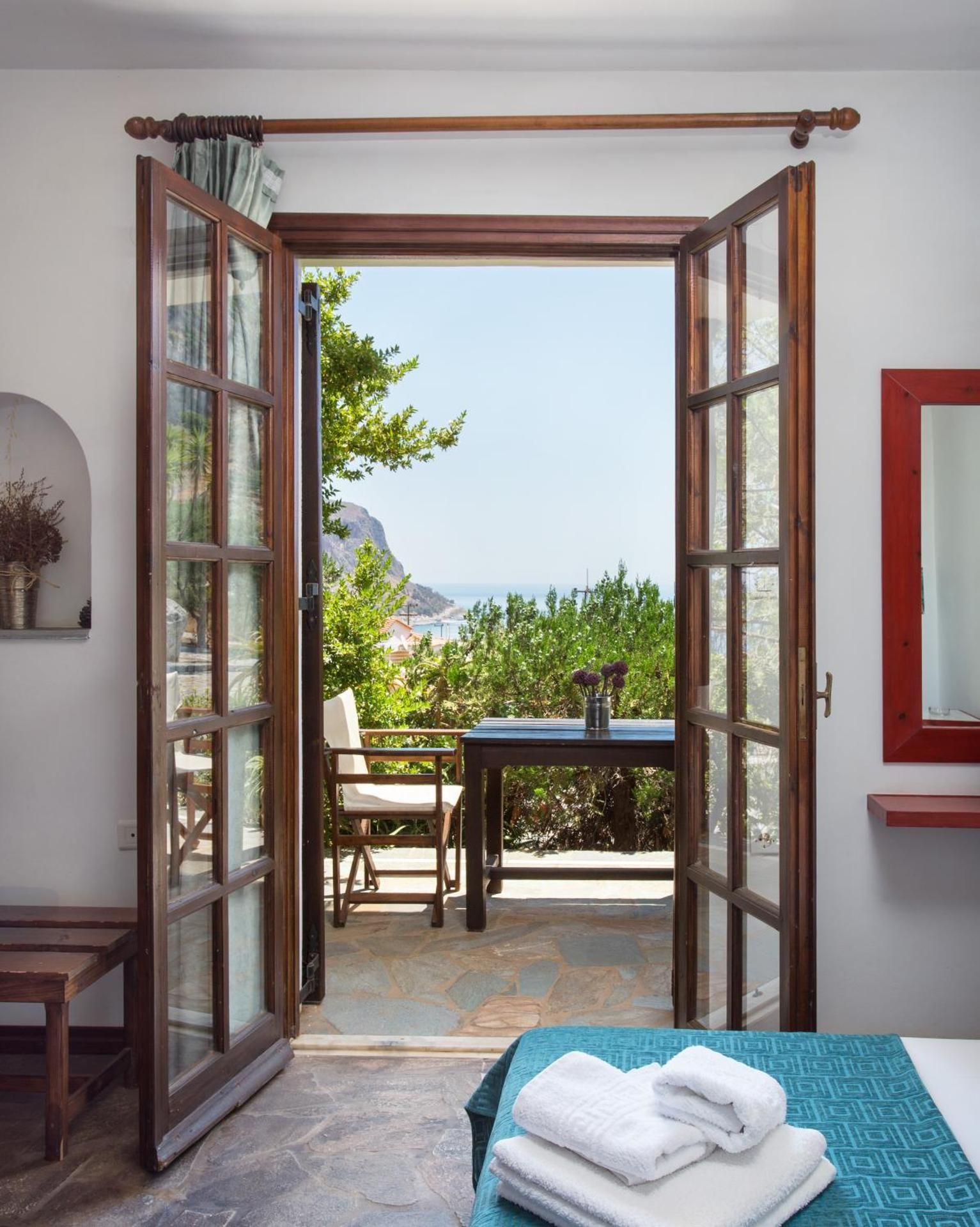 Studio with Terrace