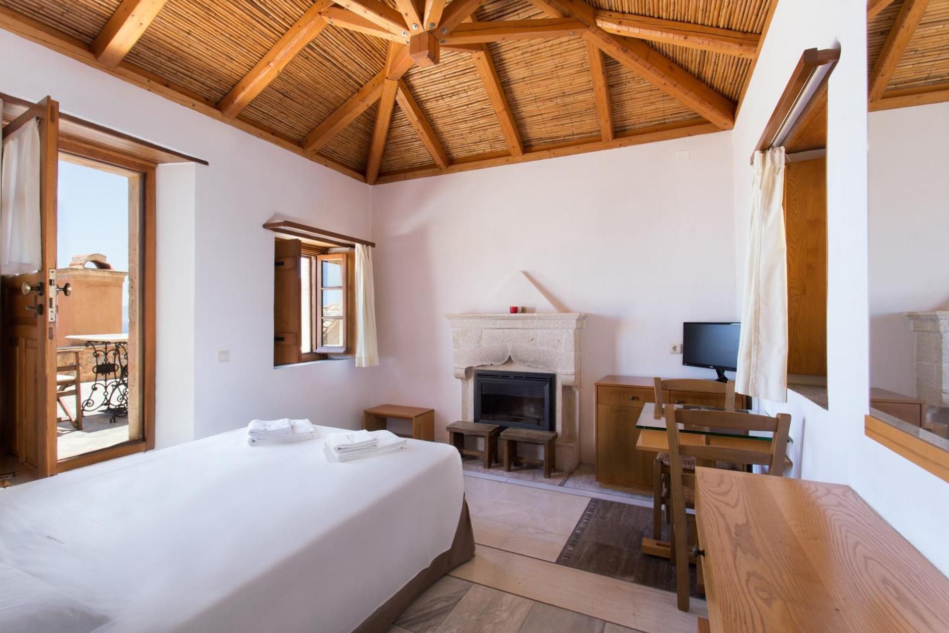 Superior Double Room with Balcony