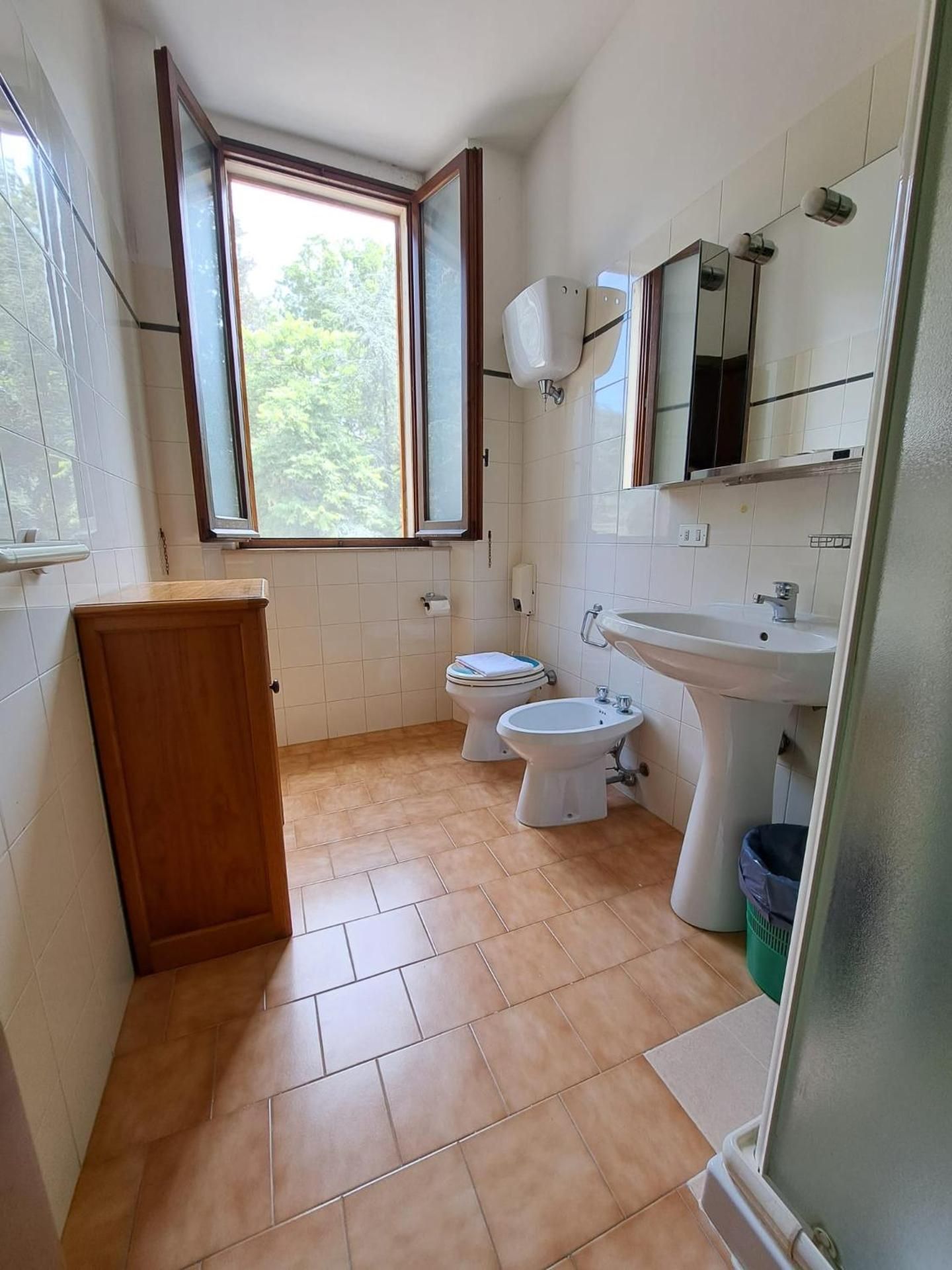 Classic Quadruple Room