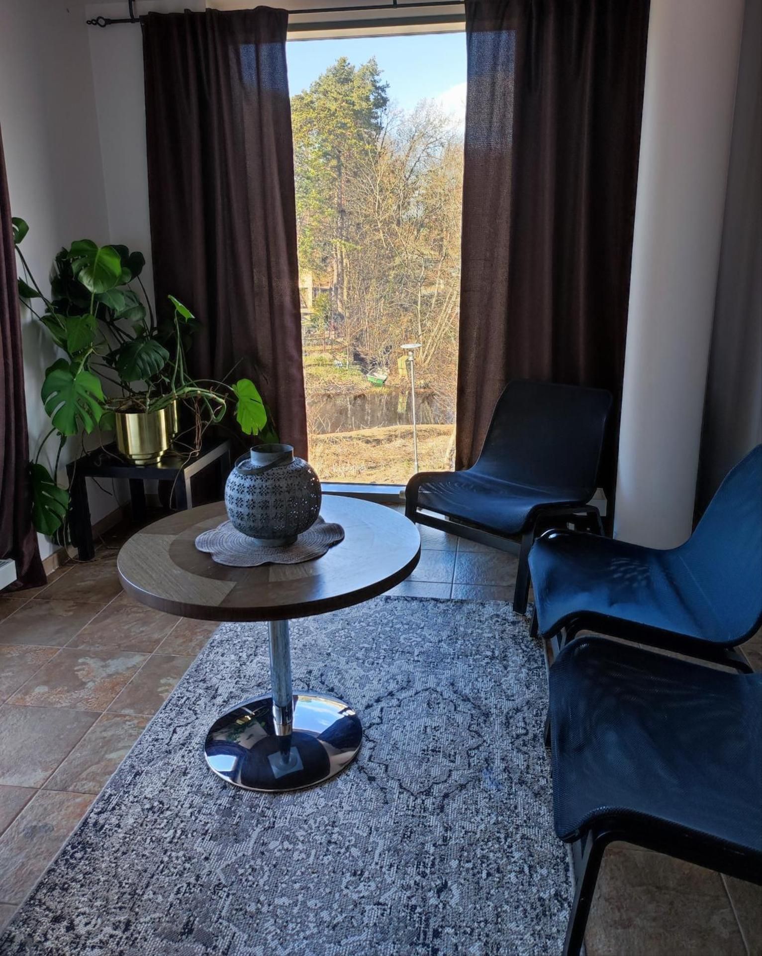 Family Room with Sauna