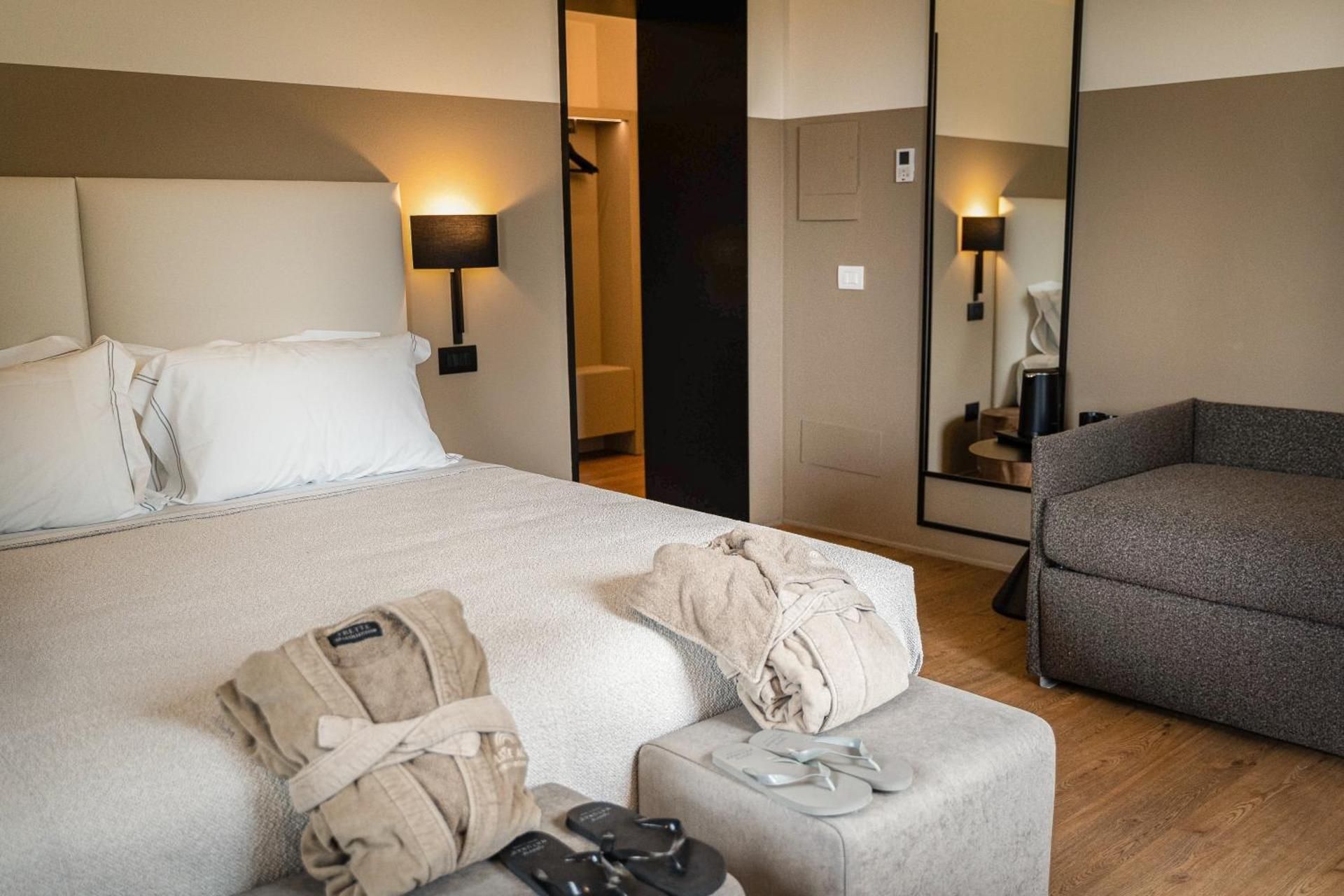 Classic Quadruple Room