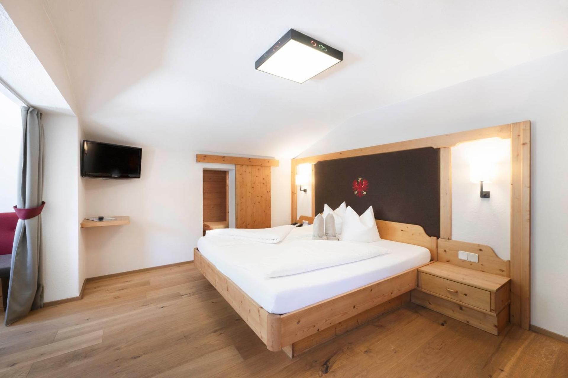 Classic Double Room