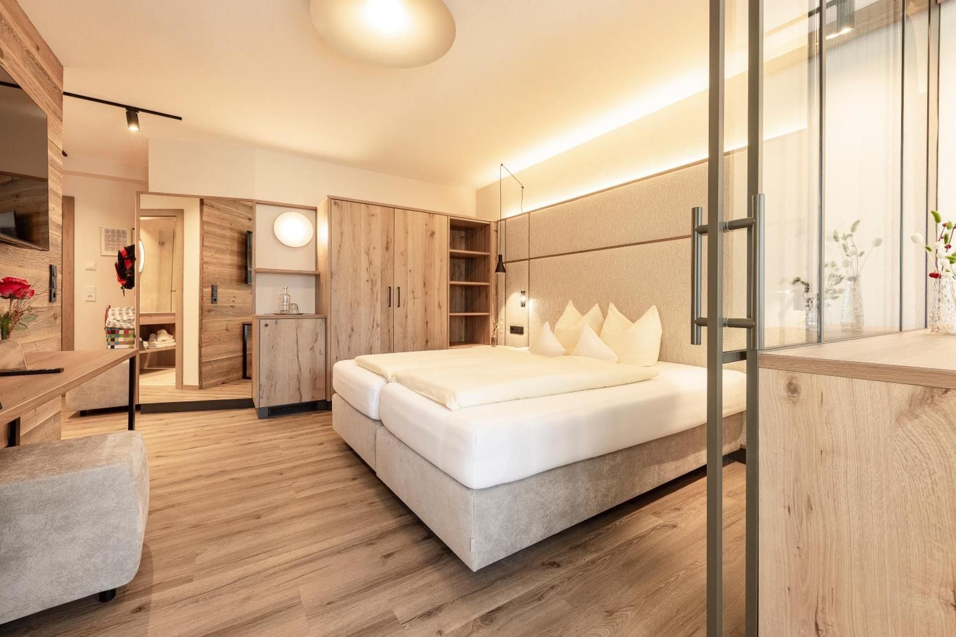 Junior Suite with Mountain View