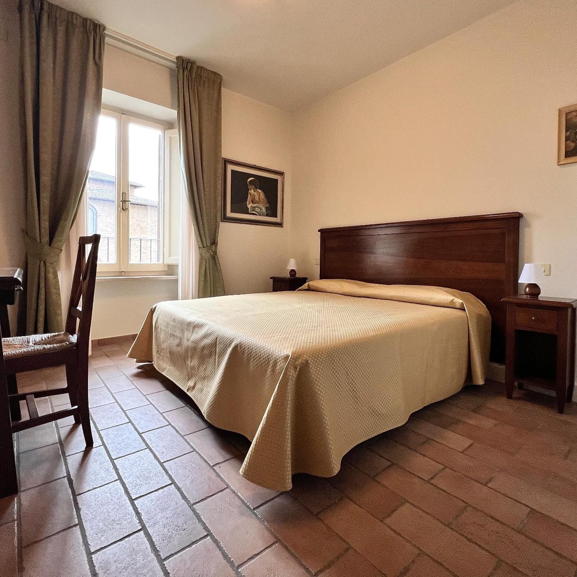 Double Room with Private Bathroom