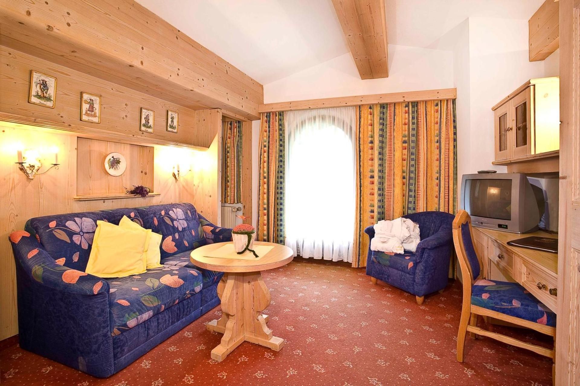 Junior Suite with Garden View