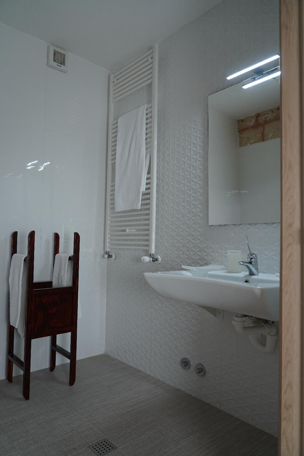 Disable Room with Shower