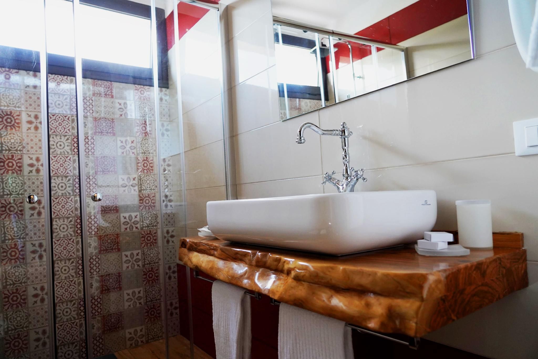 Suite with Spa Bath