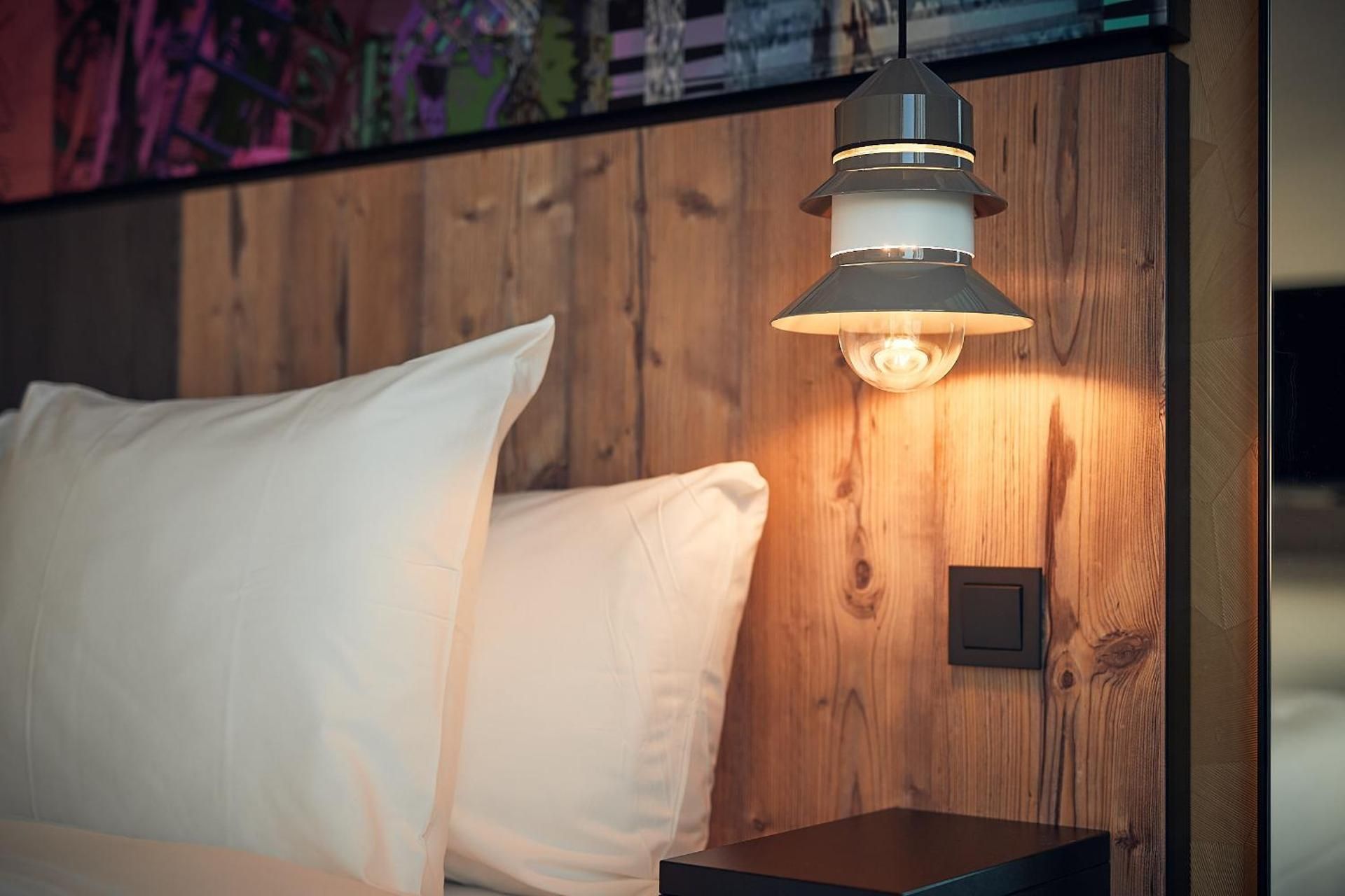 Inntel Hotels Utrecht Centre City Twin Room 3