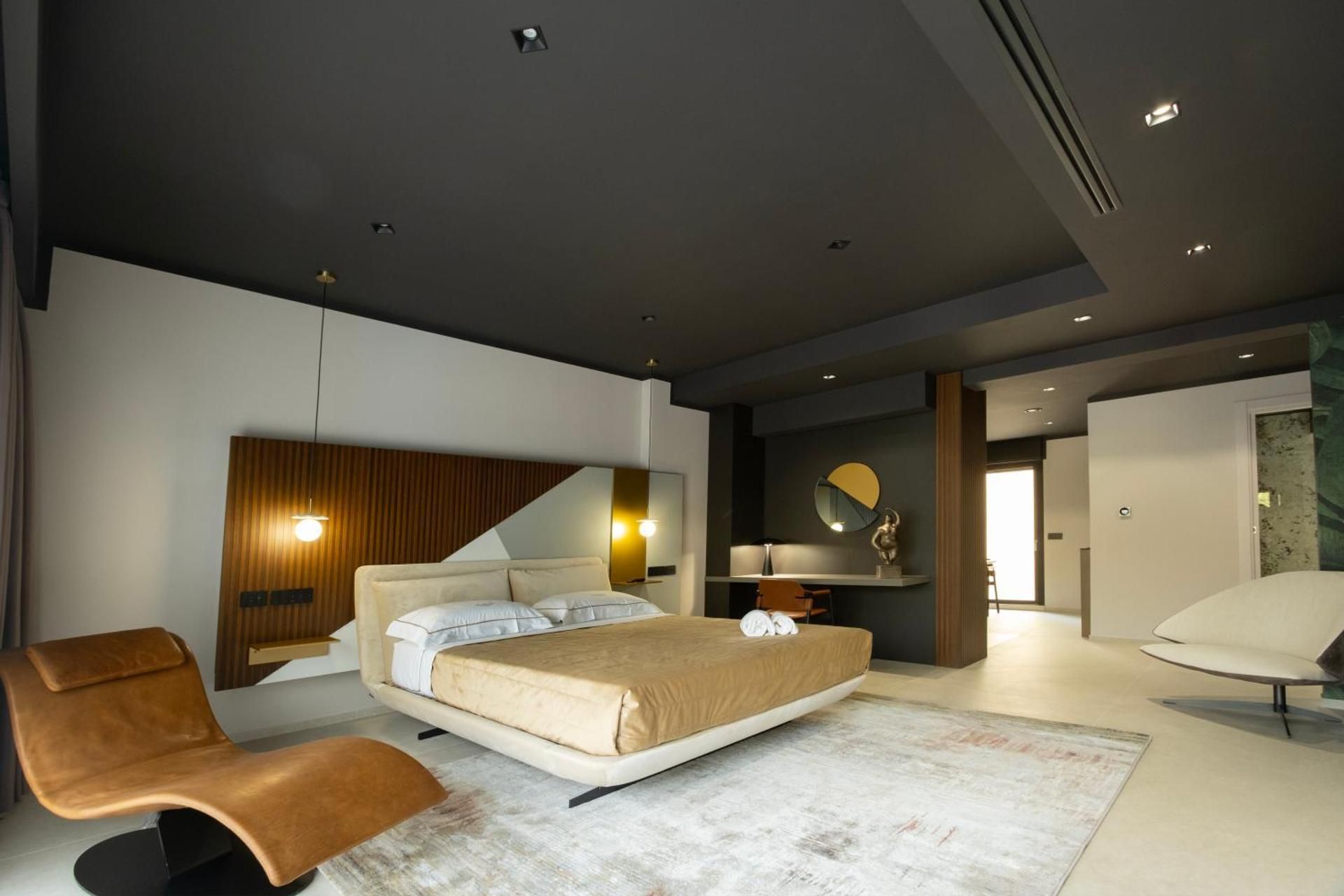 Superior King Room